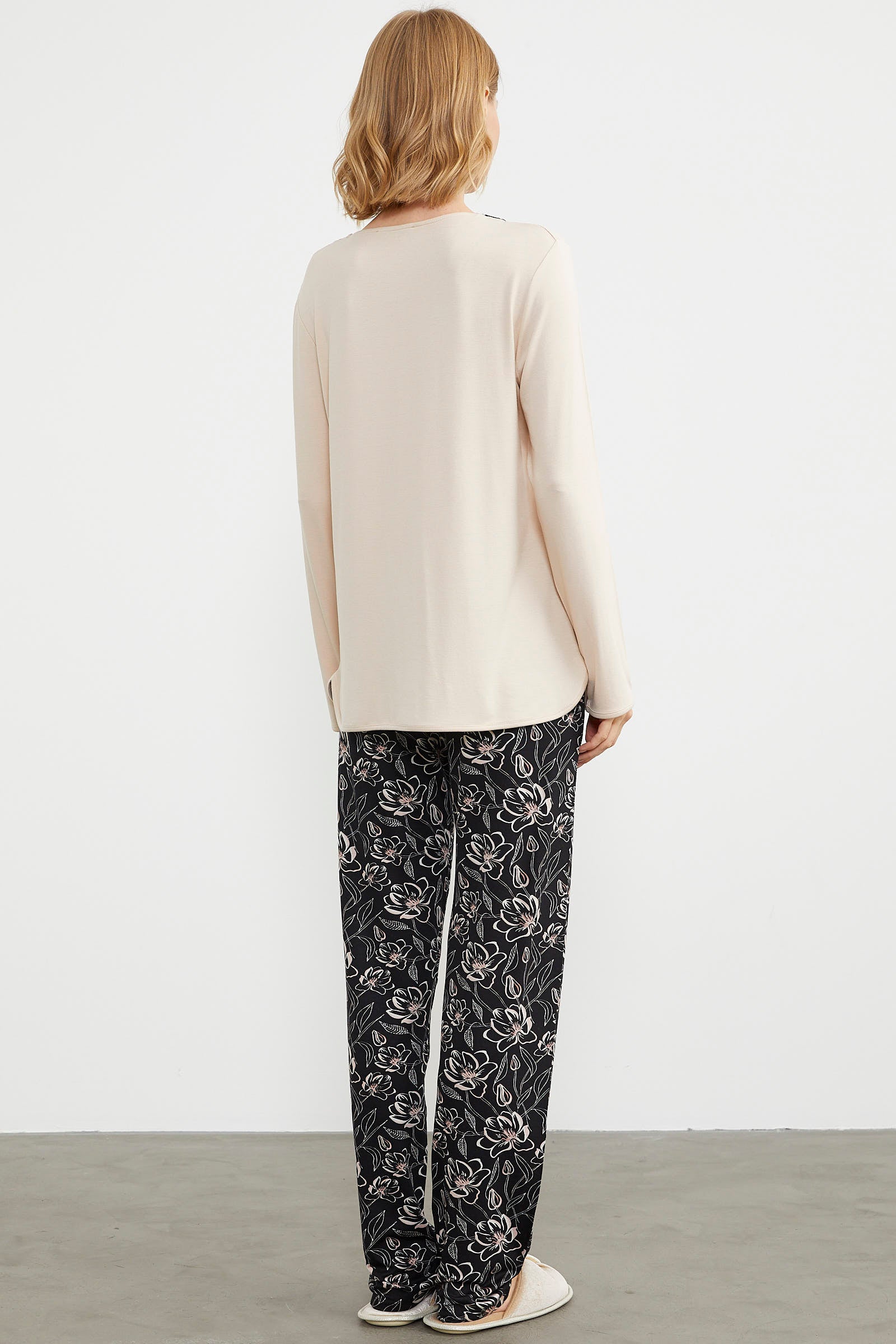 Açık Yaka Düğmeli Pijama Takım - Bej (7) Sementa