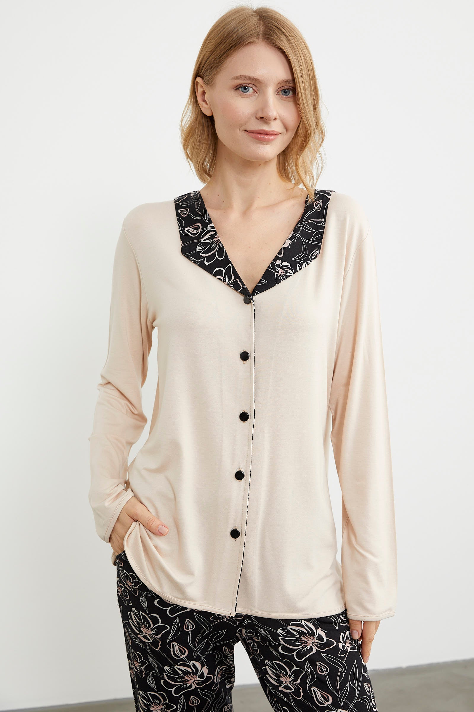 Açık Yaka Düğmeli Pijama Takım - Bej (6) Sementa