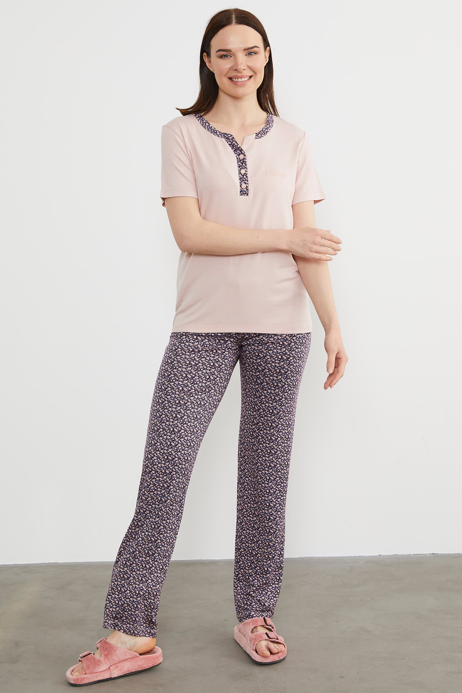 Açık Yaka Düğmeli Pijama Takım - Pudra (3) Sementa
