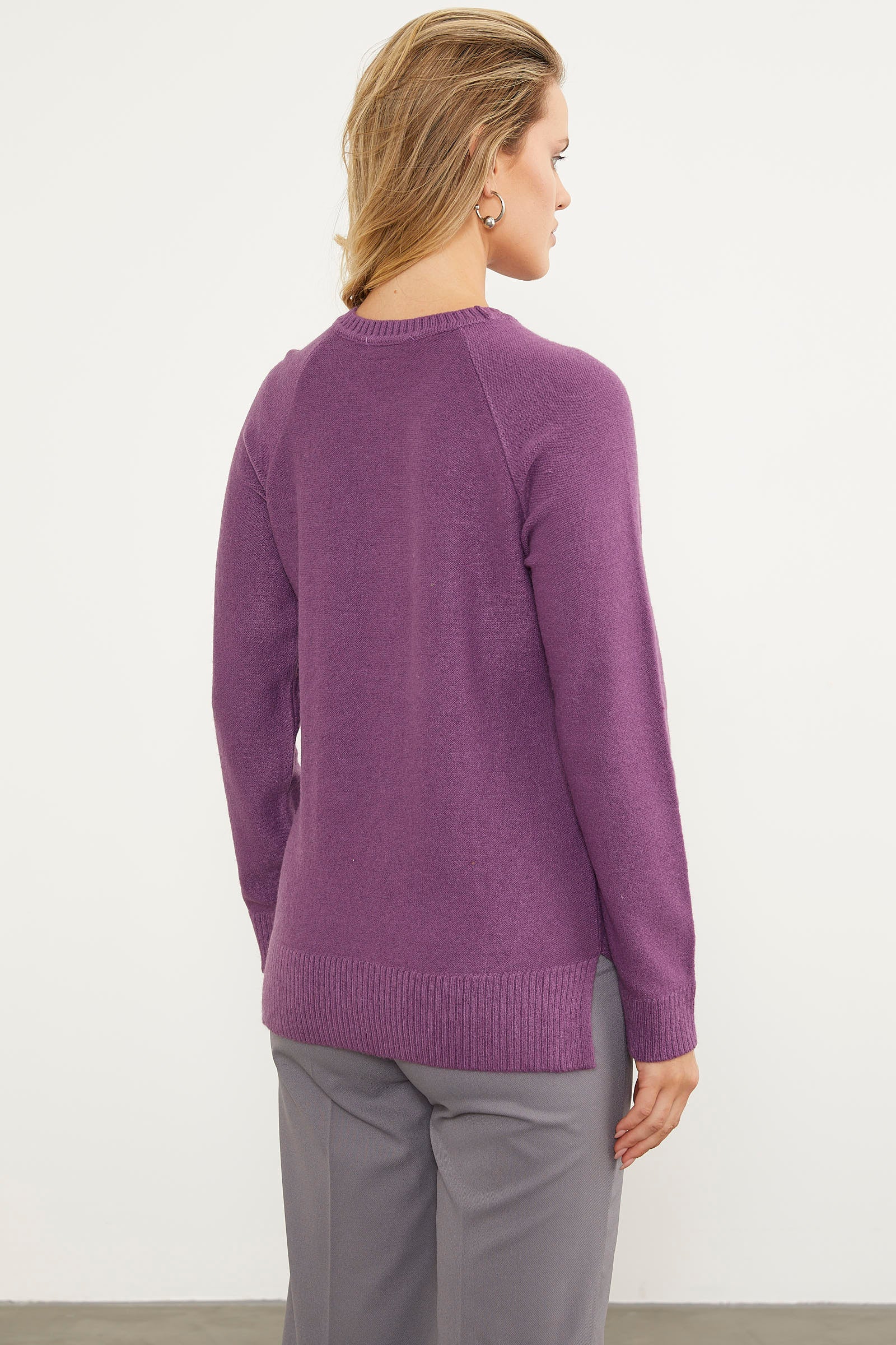 Arkası Uzun Önü Örgü Detaylı Triko Kazak - Lila (4) Sementa