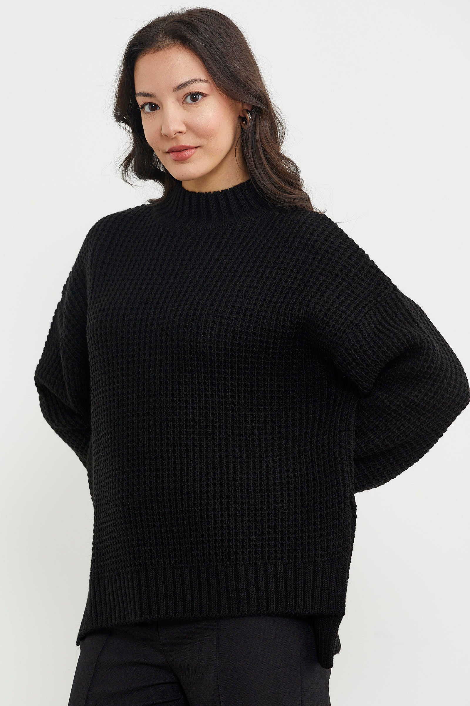 Arkası Uzun Salaş Triko Kazak - Siyah (3) Sementa