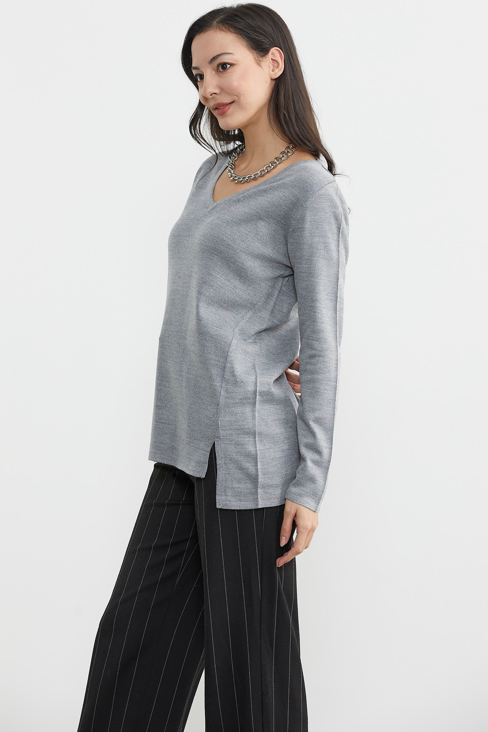 Arkası Uzun V Yaka Triko Kazak - Gri (5) Sementa