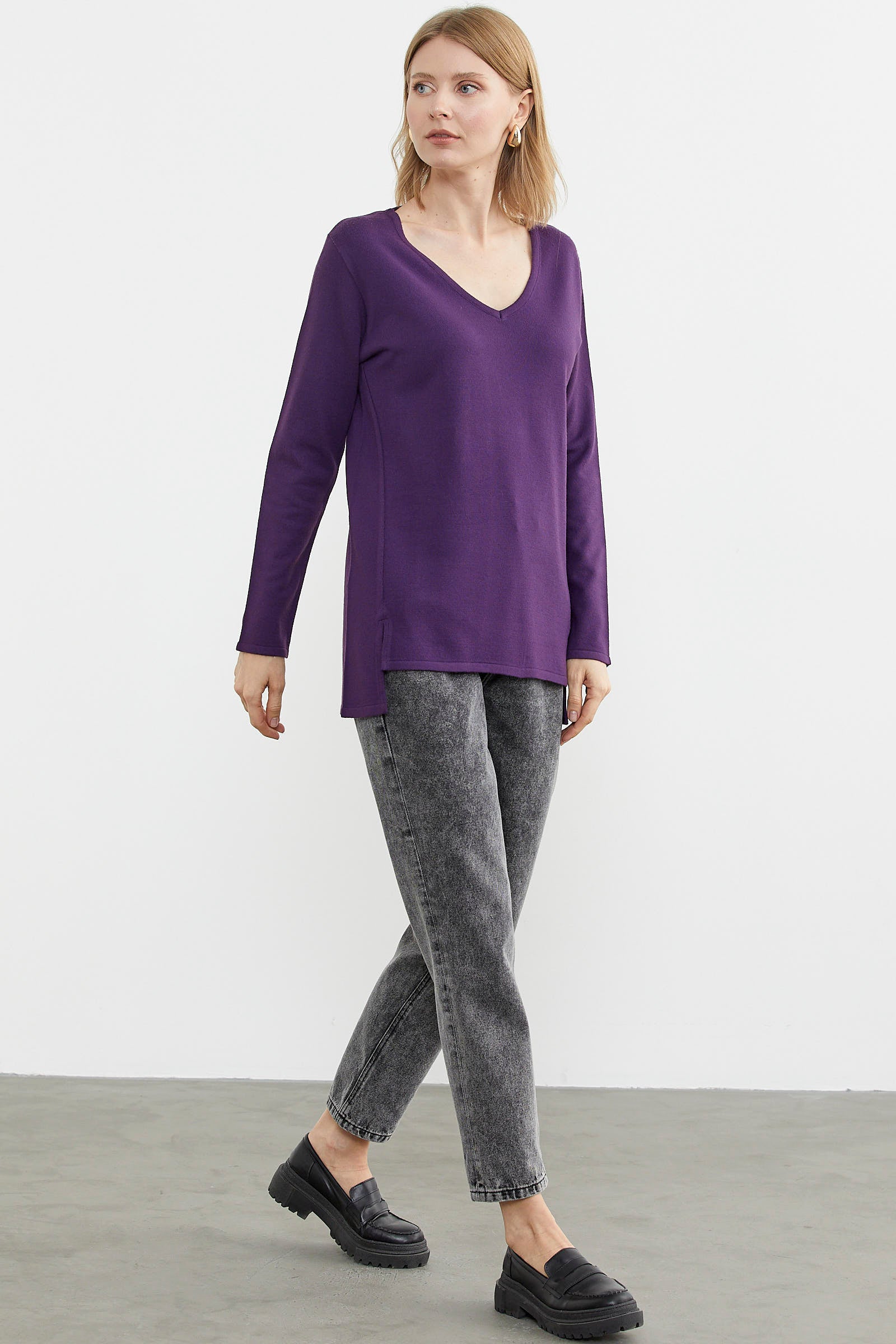 Arkası Uzun V Yaka Triko Kazak - Mor (3) Sementa