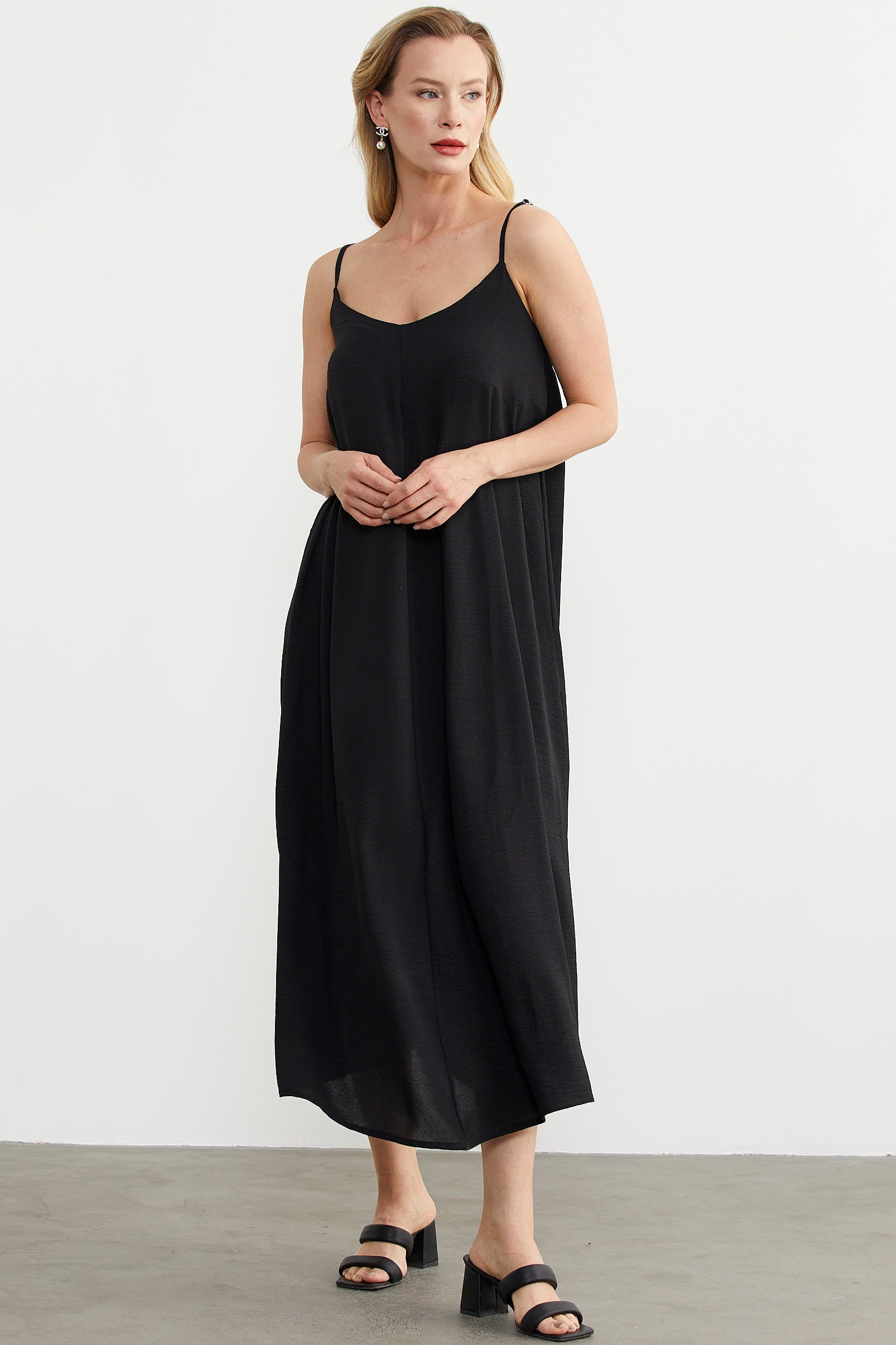 Ayarlanabilir Askılı Uzun Krep Elbise - Siyah (2) Sementa