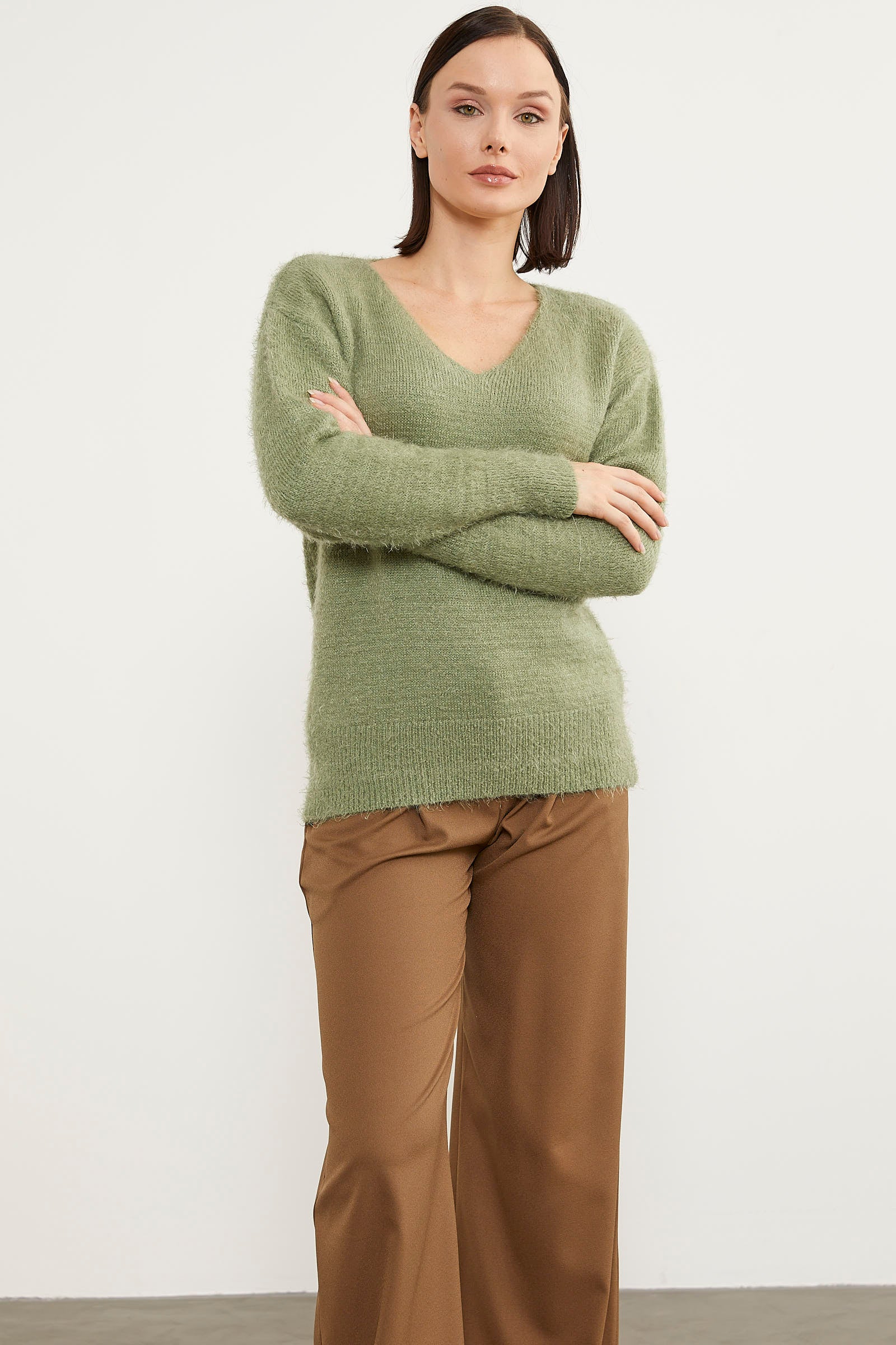 Basic V Yaka Triko Kazak - Çağla Yeşili (4) Sementa