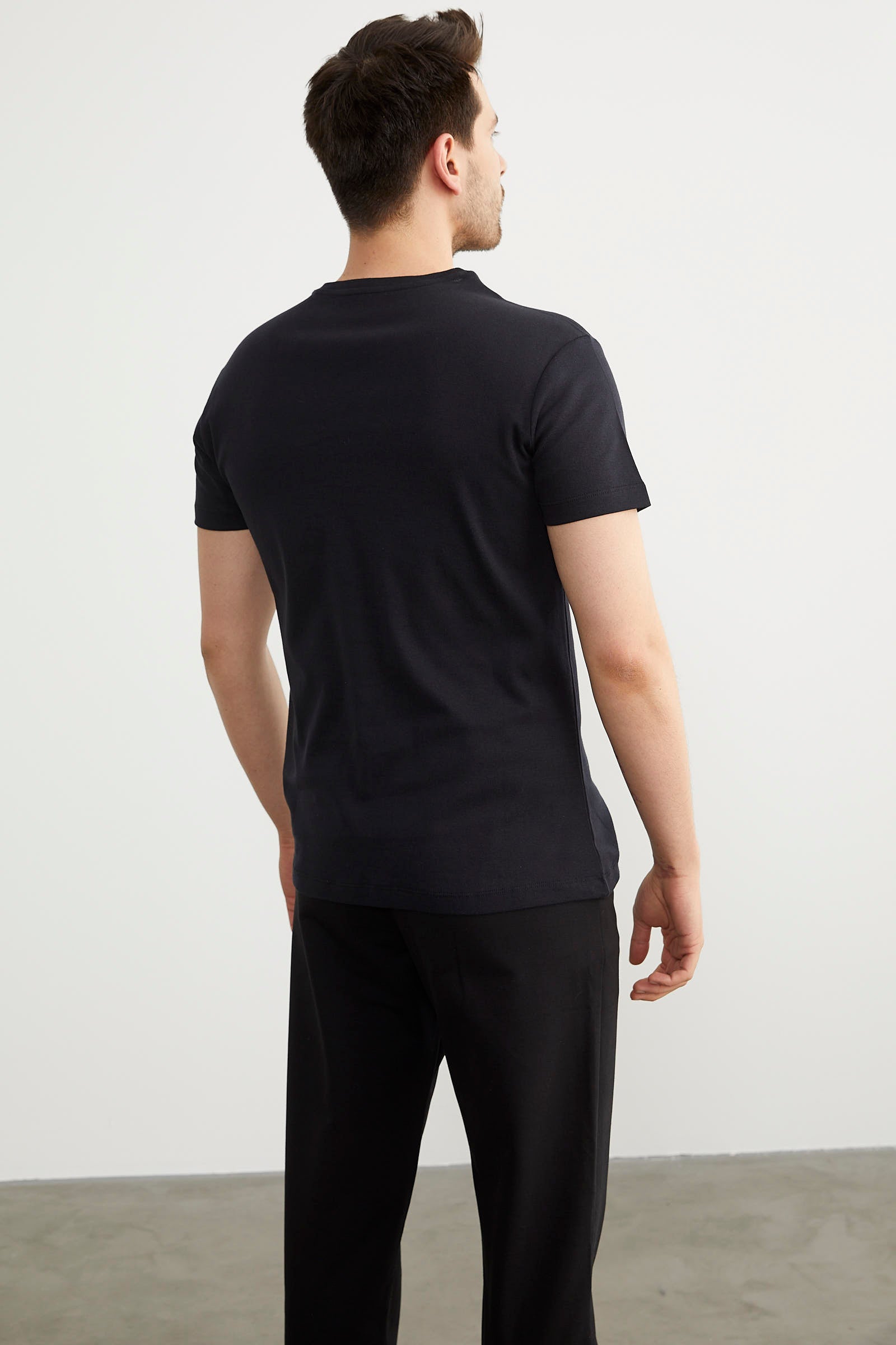 Baskılı Sıfır Yaka Pamuk Tişört - Siyah (4) Sementa