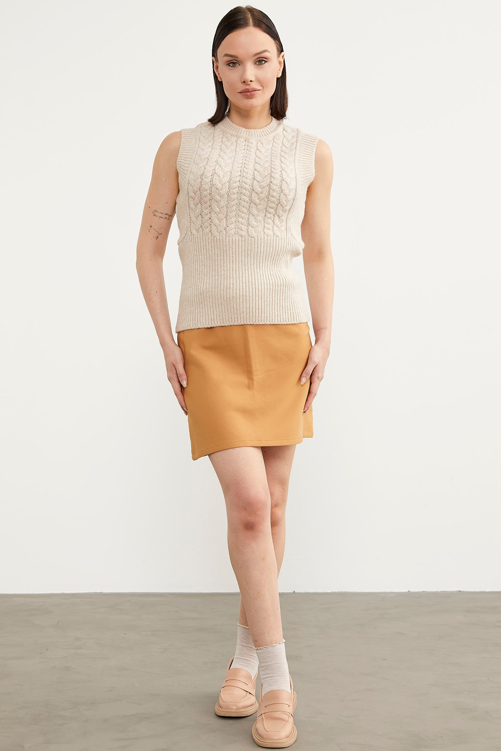 Bele Oturmalı Saç Örgü Triko Süveter - Taş (3) Sementa