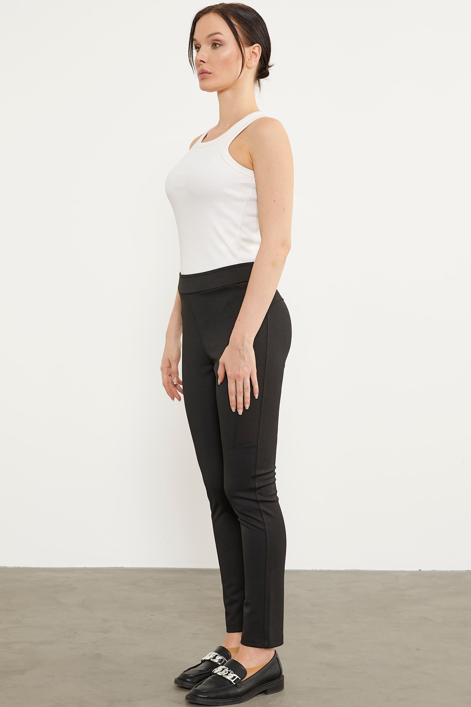 Beli Lastikli Parça Detaylı Tayt - Siyah (3) Sementa