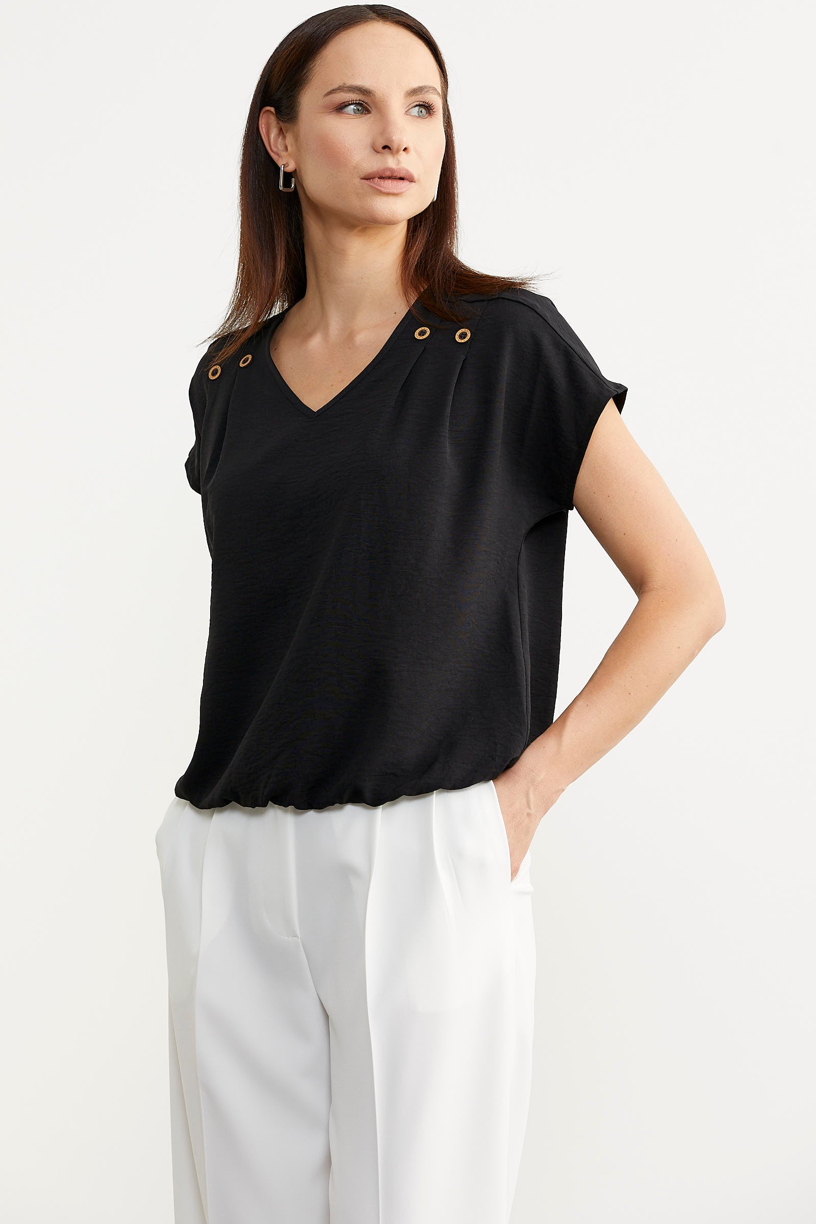 Beli Lastikli V Yaka Crop Bluz - Siyah (4) Sementa