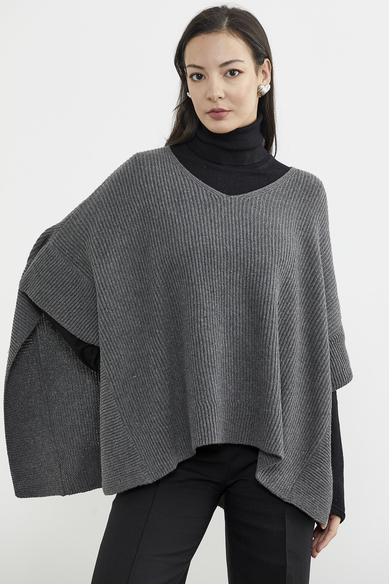 Bol Kesim V Yaka Triko Panço - Koyu Gri (3) Sementa