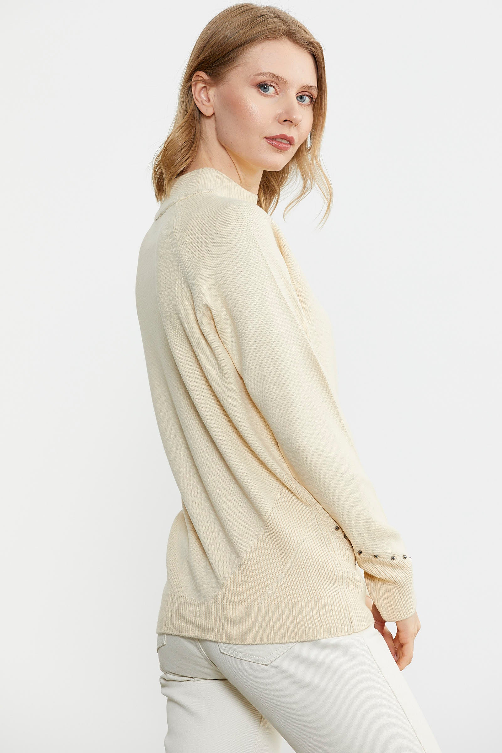 Boncuk Detaylı Triko Kazak - Krem (5) Sementa