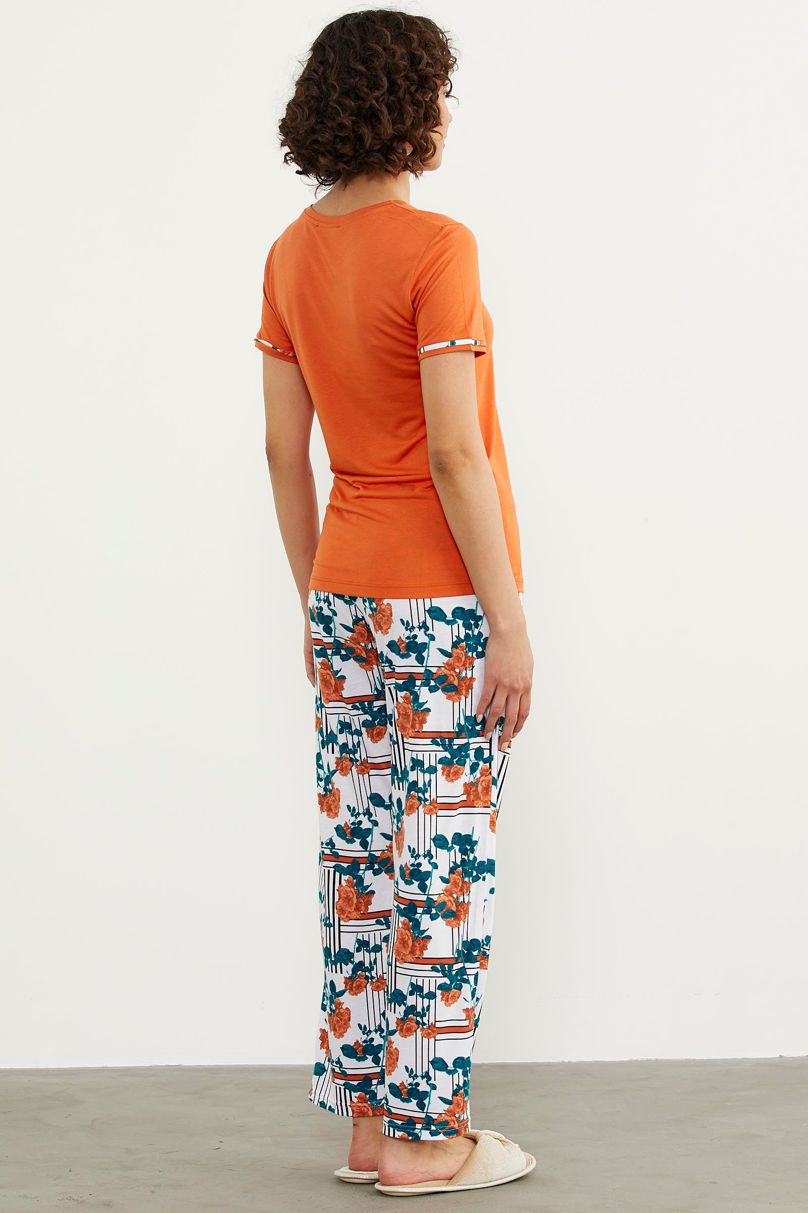 Büyük Beden Çiçek Desenli Renkli Pijama Takım - Kiremit (5) Sementa