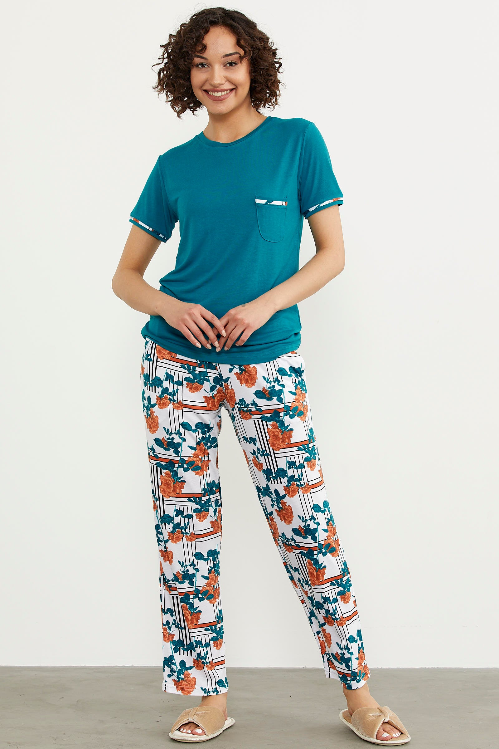 Büyük Beden Çiçek Desenli Renkli Pijama Takım - Yeşil (3) Sementa