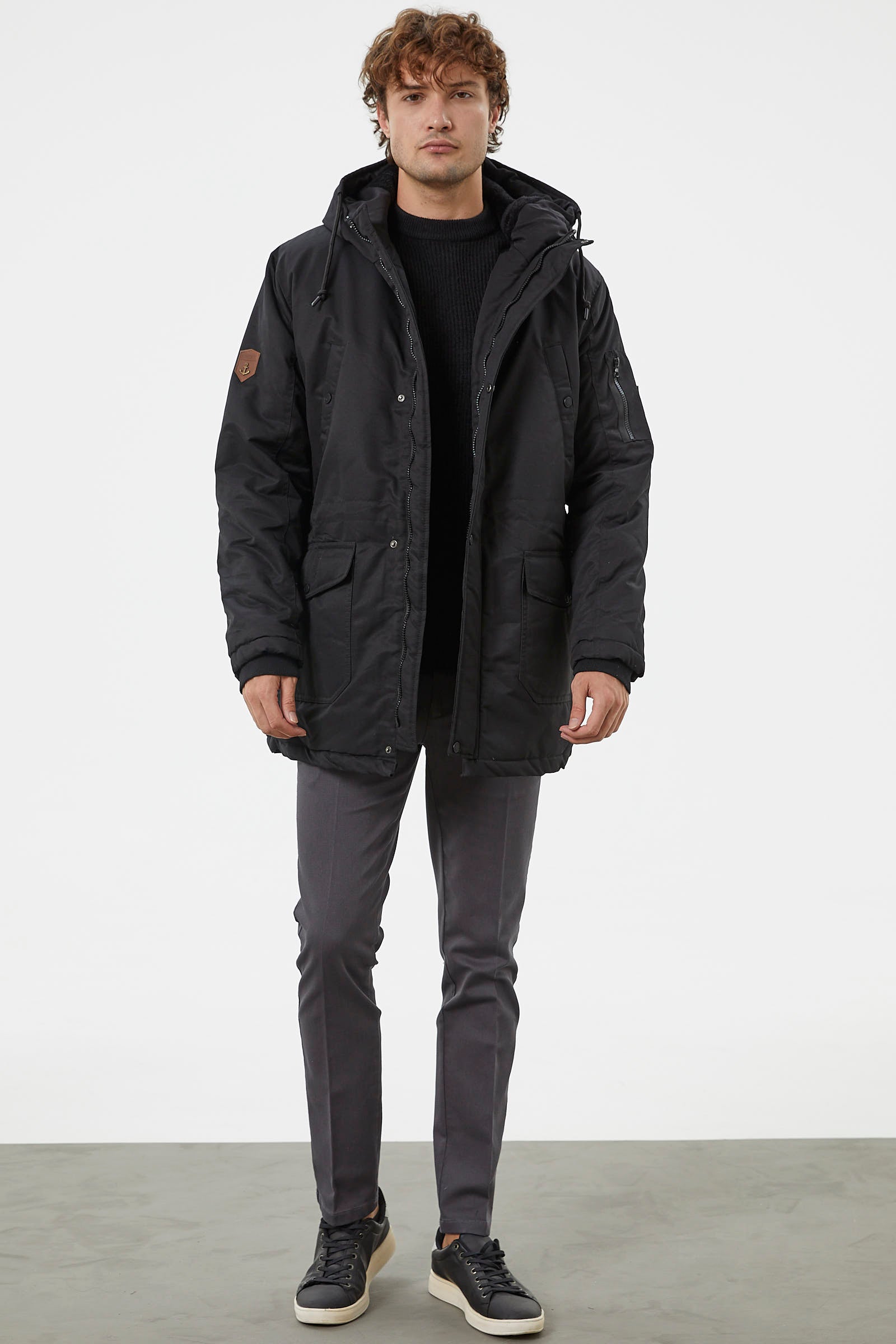 Büyük Beden İçi Pelüş Kapüşonlu Mont - Siyah (1) Sementa