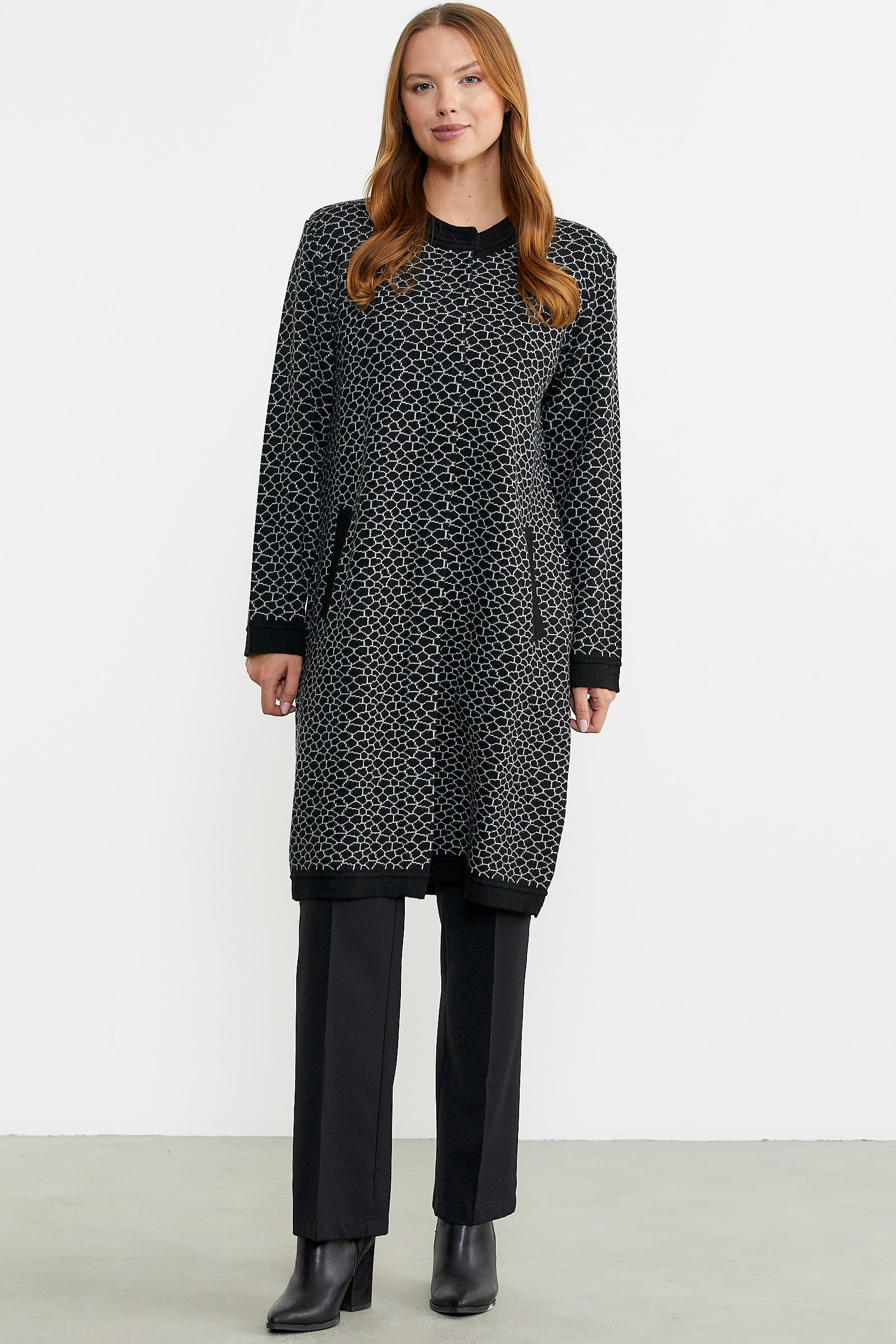 Büyük Beden Uzun Cepli Triko Ceket - Siyah - Sementa