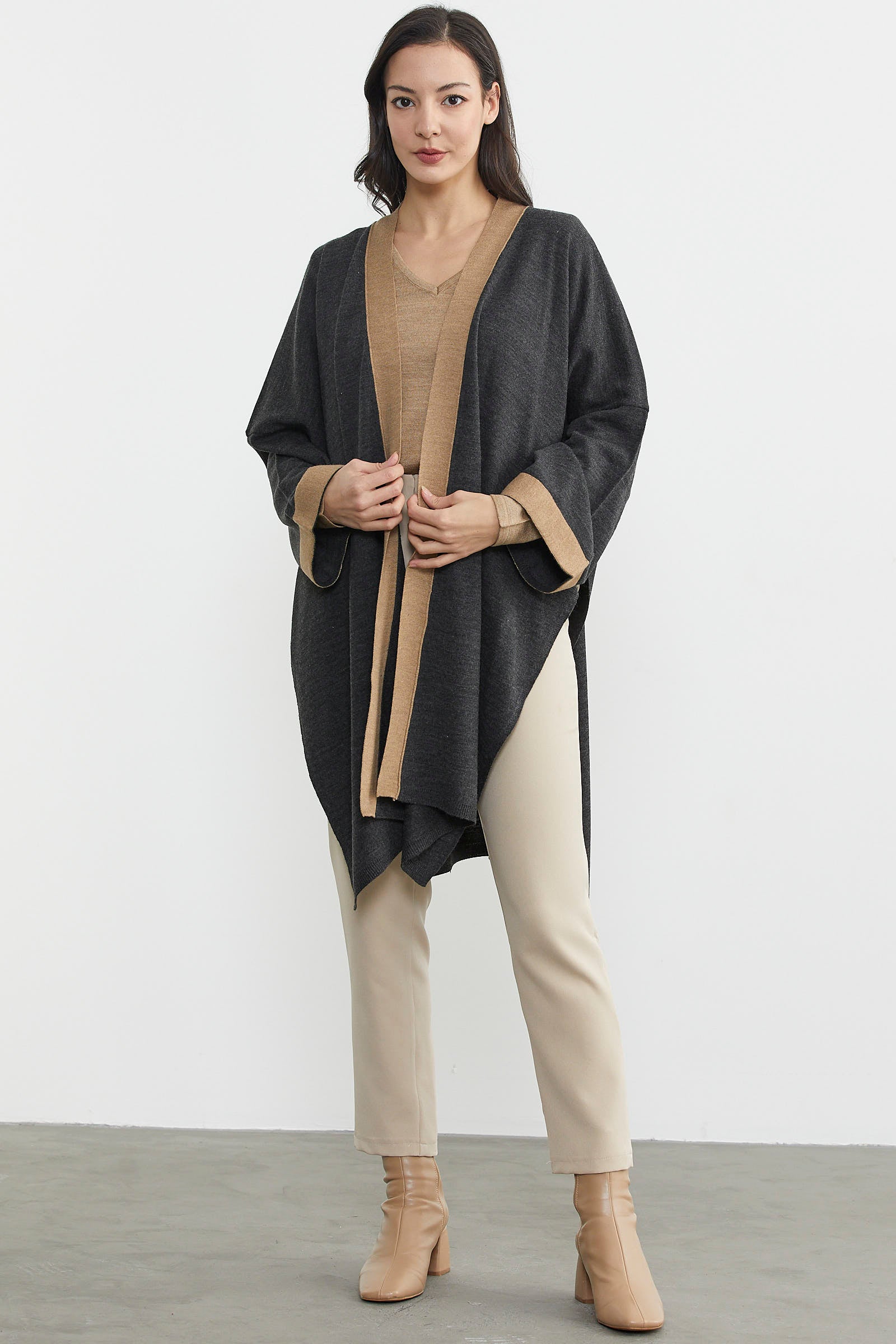 Büyük Beden Uzun Triko Panço - Antrasit - Kamel (1) Sementa