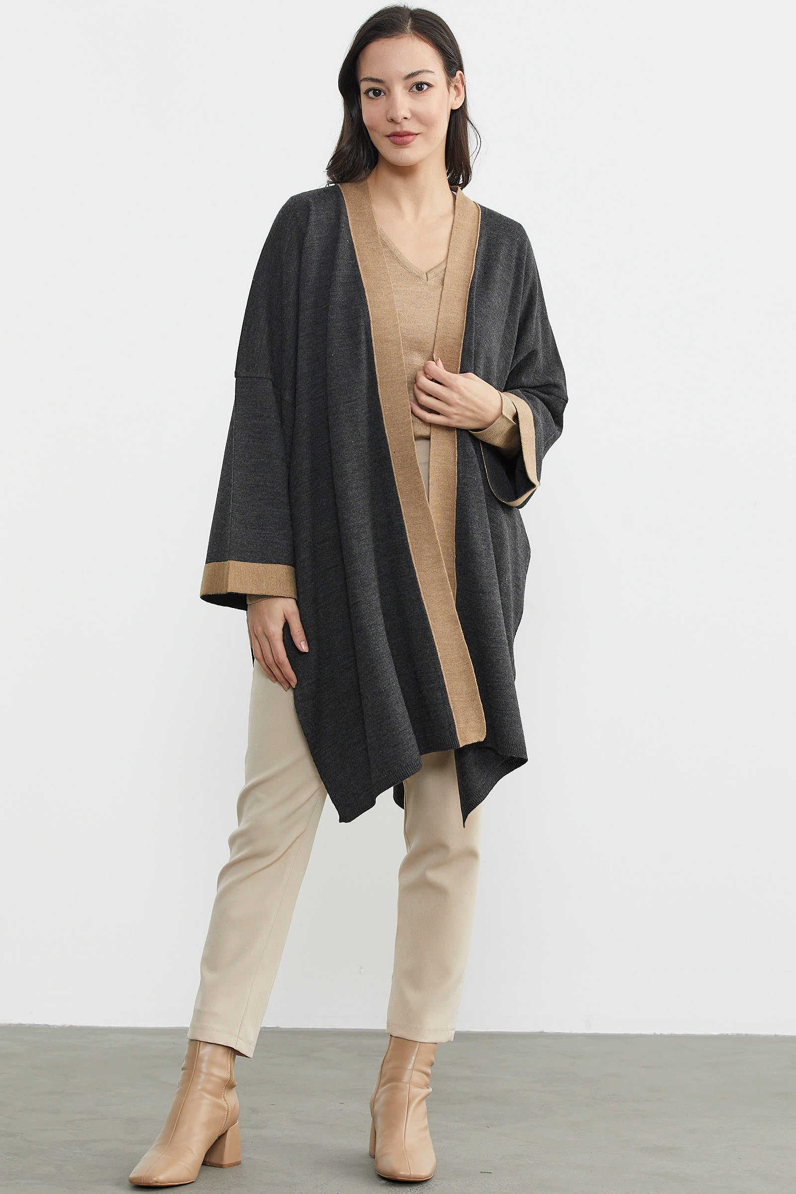 Büyük Beden Uzun Triko Panço - Antrasit - Kamel (2) Sementa