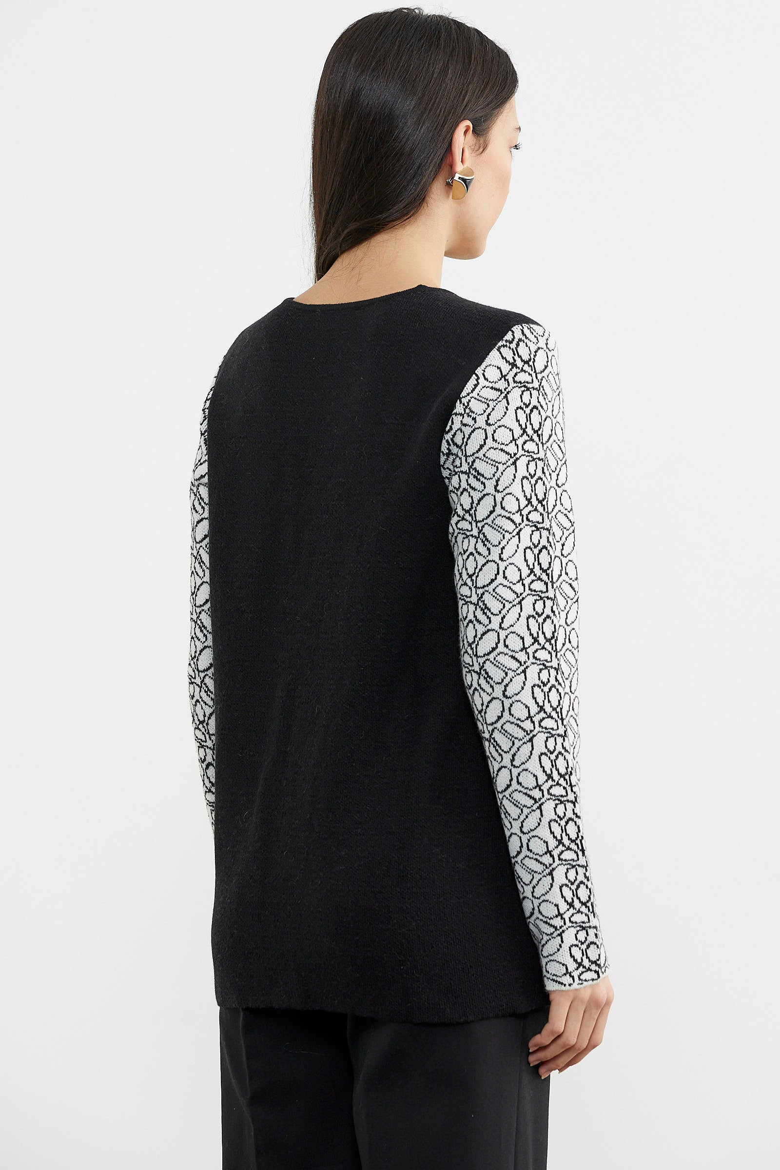 Çiçek Desenli Arkası Uzun Triko Kazak - Siyah (6) Sementa