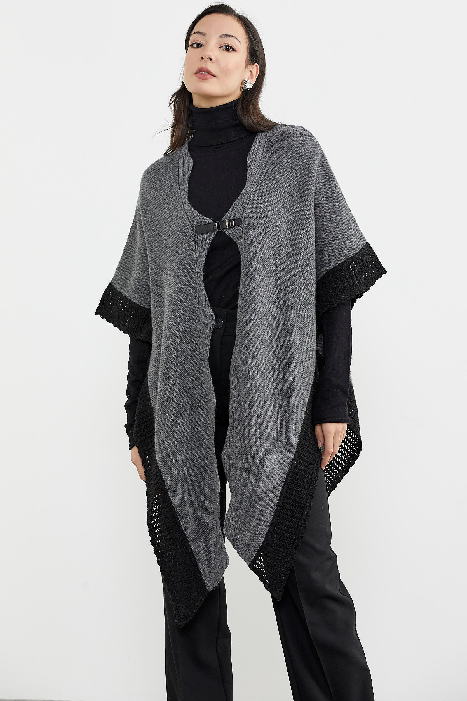 Çift Renk Aksesuarlı Triko Panço - Koyu Gri (5) Sementa