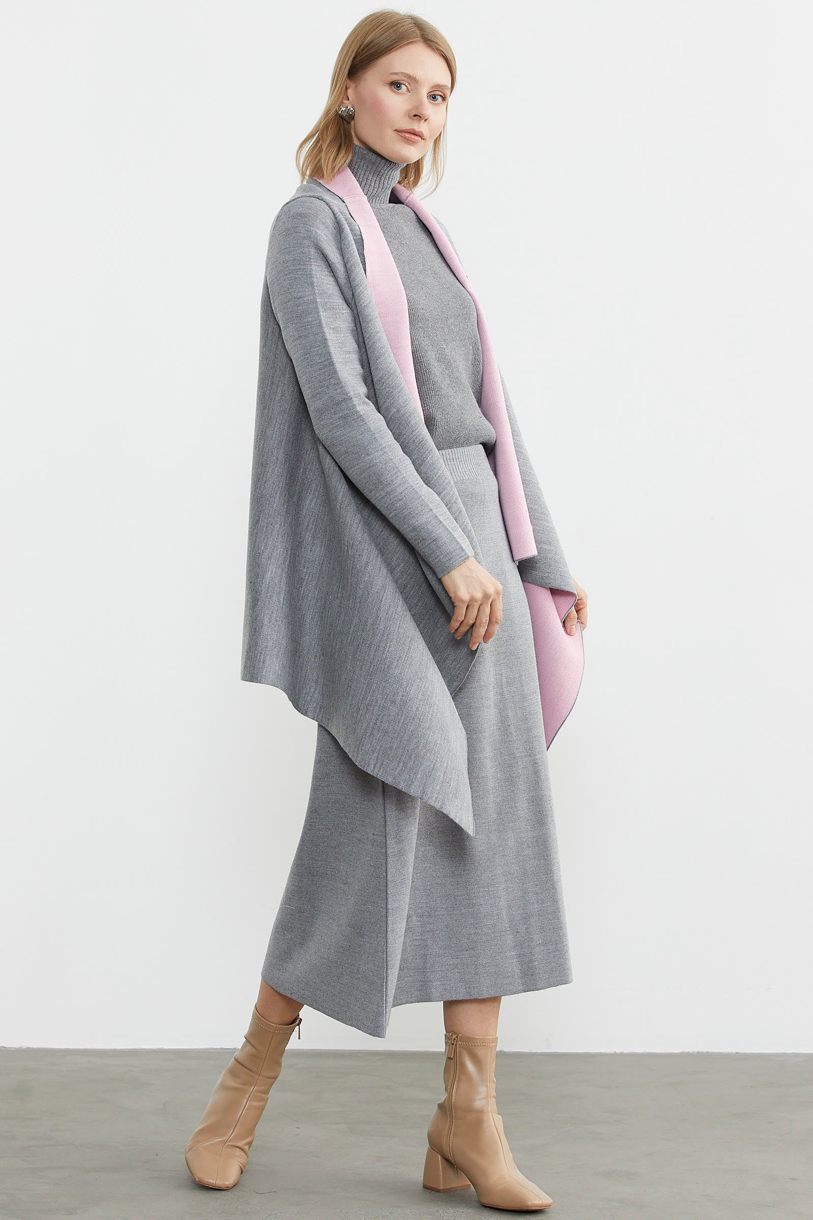 Çift Renk Uzun Triko Panço - Gri - Pembe (5) Sementa