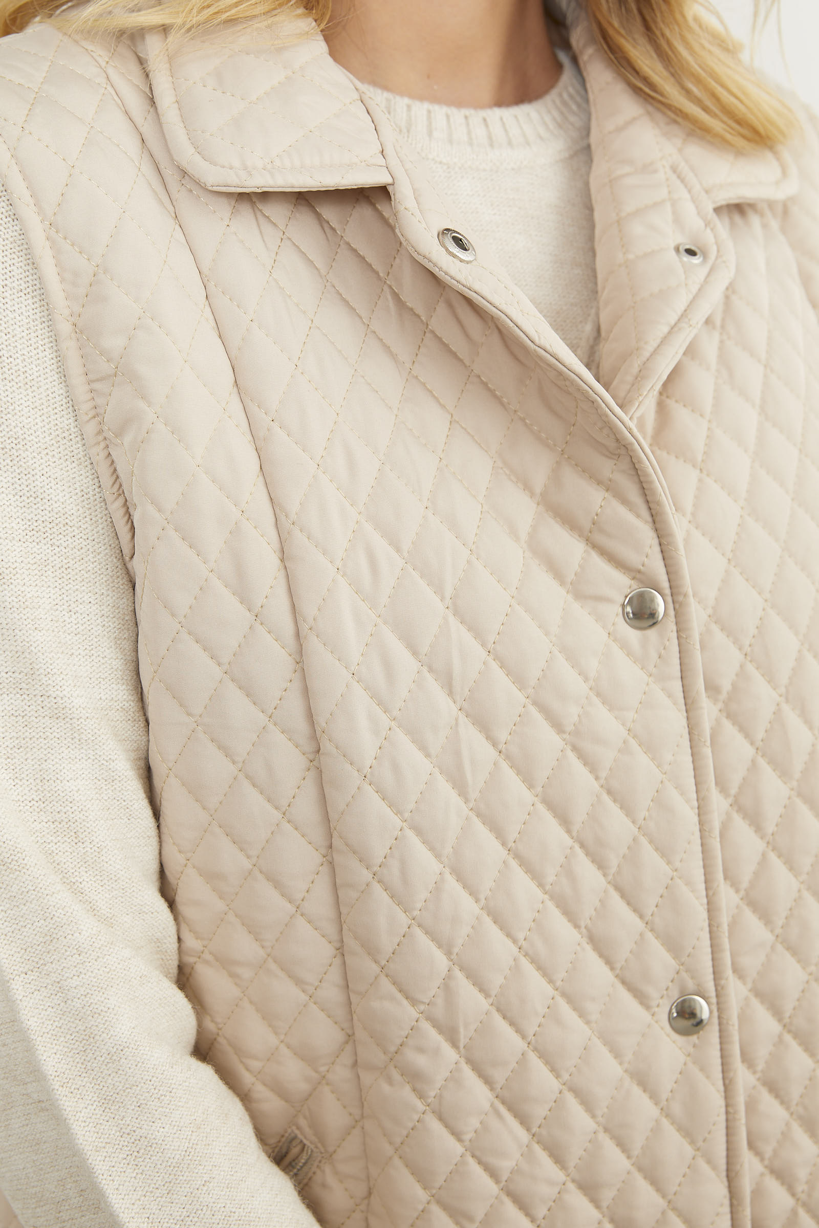 Çıt Çıtlı Fermuar Cepli Kapitone Yelek - Taş (6) Sementa