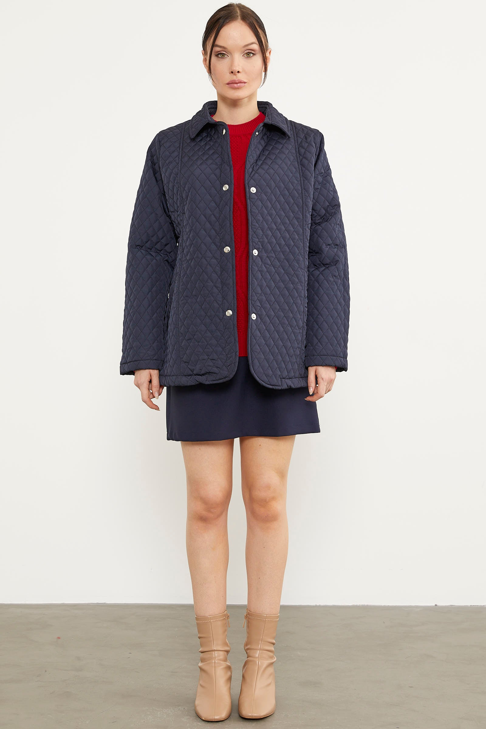 Çıt Çıtlı Gömlek Yaka Kapitone Mont - Lacivert (2) Sementa