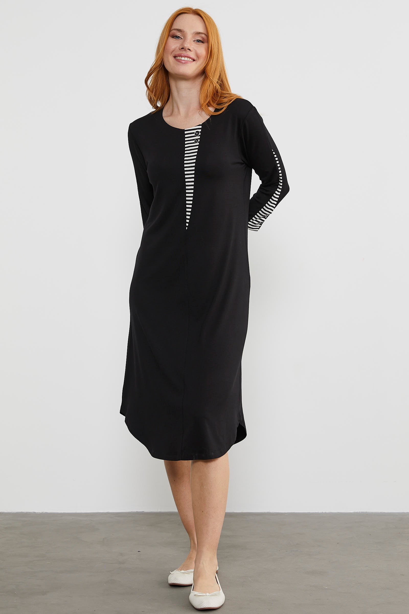 Çizgi Detaylı Dökümlü Penye Elbise - Siyah (3) Sementa