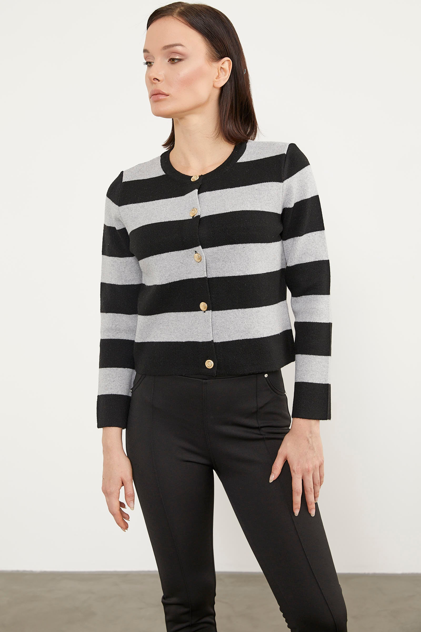 Çizgili Kısa Triko Hırka - Siyah (4) Sementa