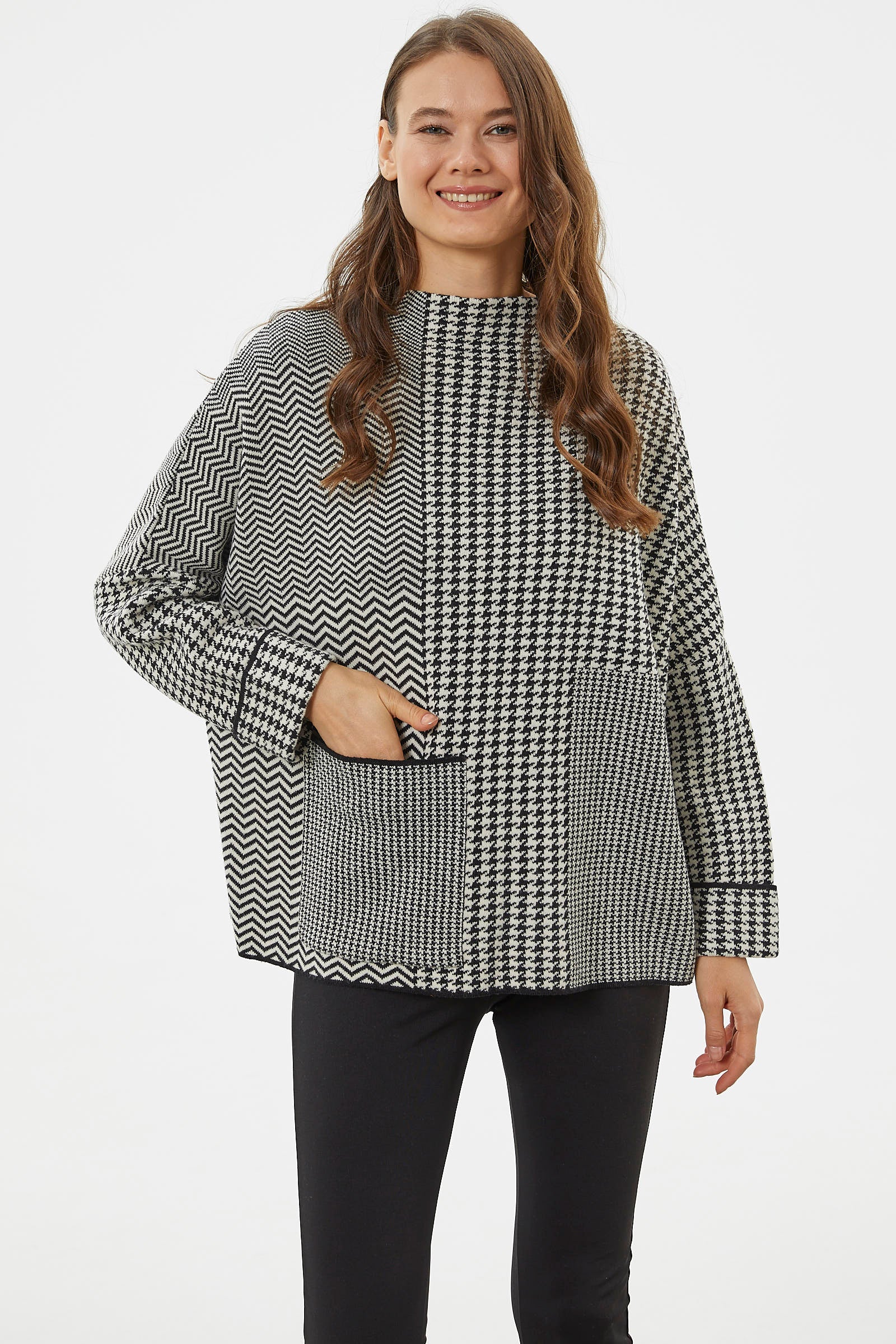 Çok Geniş Kalıp Kazayağı Desen Triko Kazak - Siyah (3) Sementa