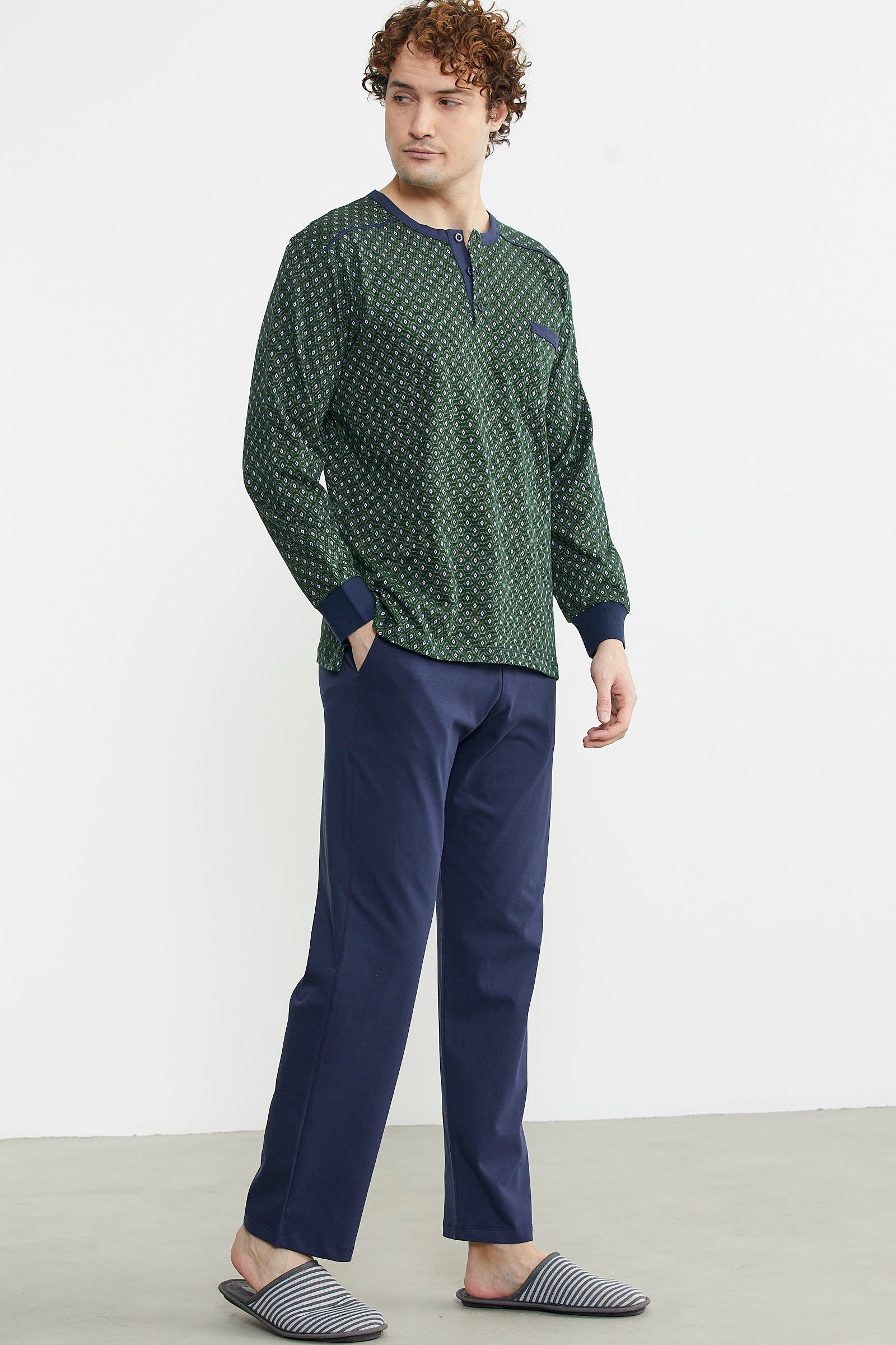 Desen Kombinli Cepli Pijama Takım - Yeşil - Sementa