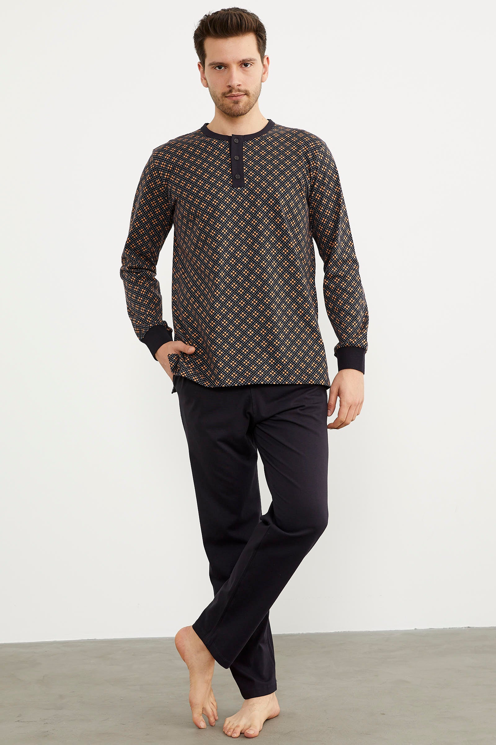 Desenli Düğmeli Yaka Pijama Takım - Siyah (3) Sementa