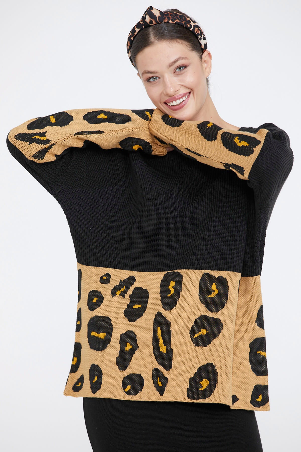 Desenli Kadın Triko Kazak - Siyah (3) Sementa