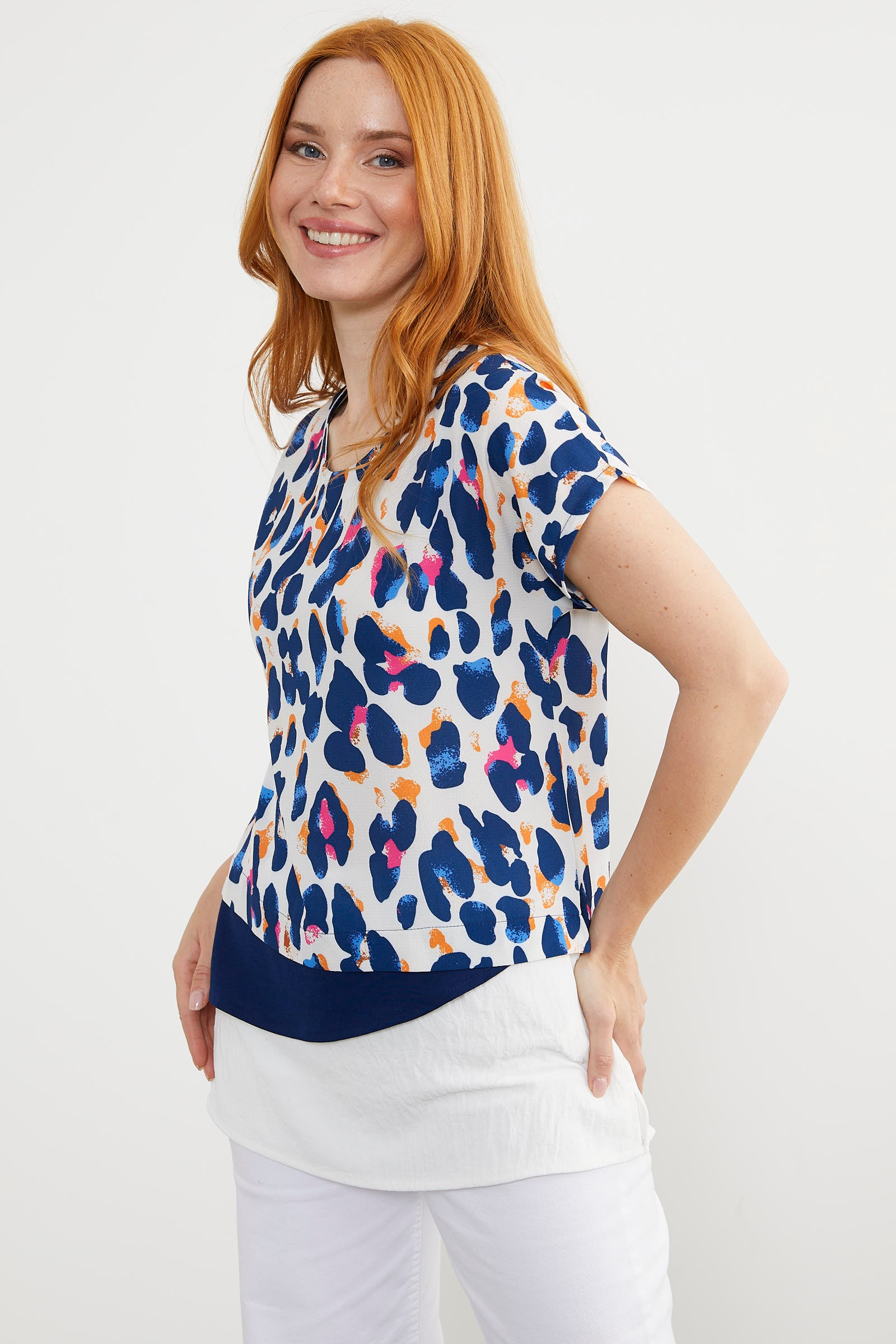 Desenli V Yaka Krep Bluz - Lacivert (5) Sementa