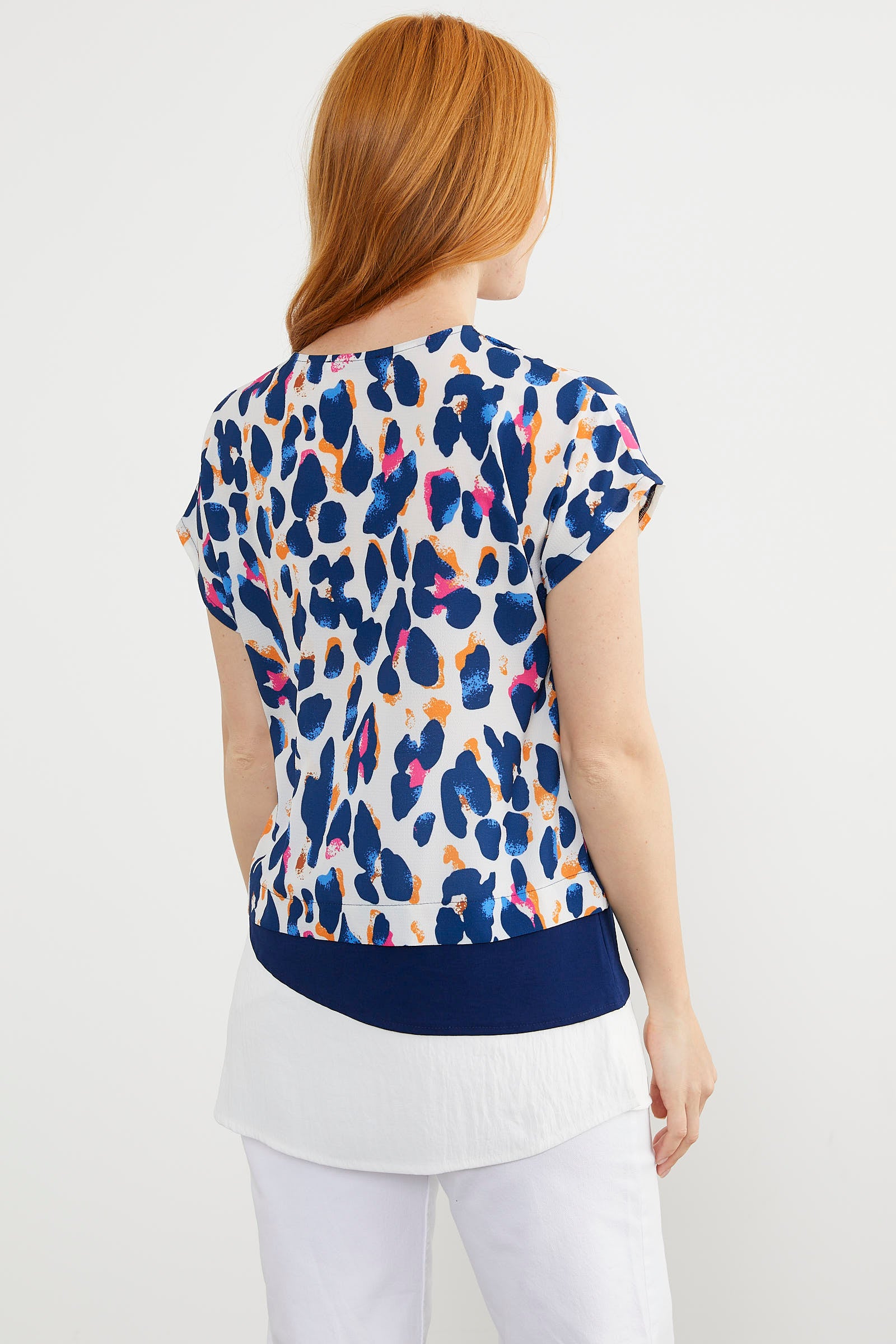 Desenli V Yaka Krep Bluz - Lacivert (6) Sementa