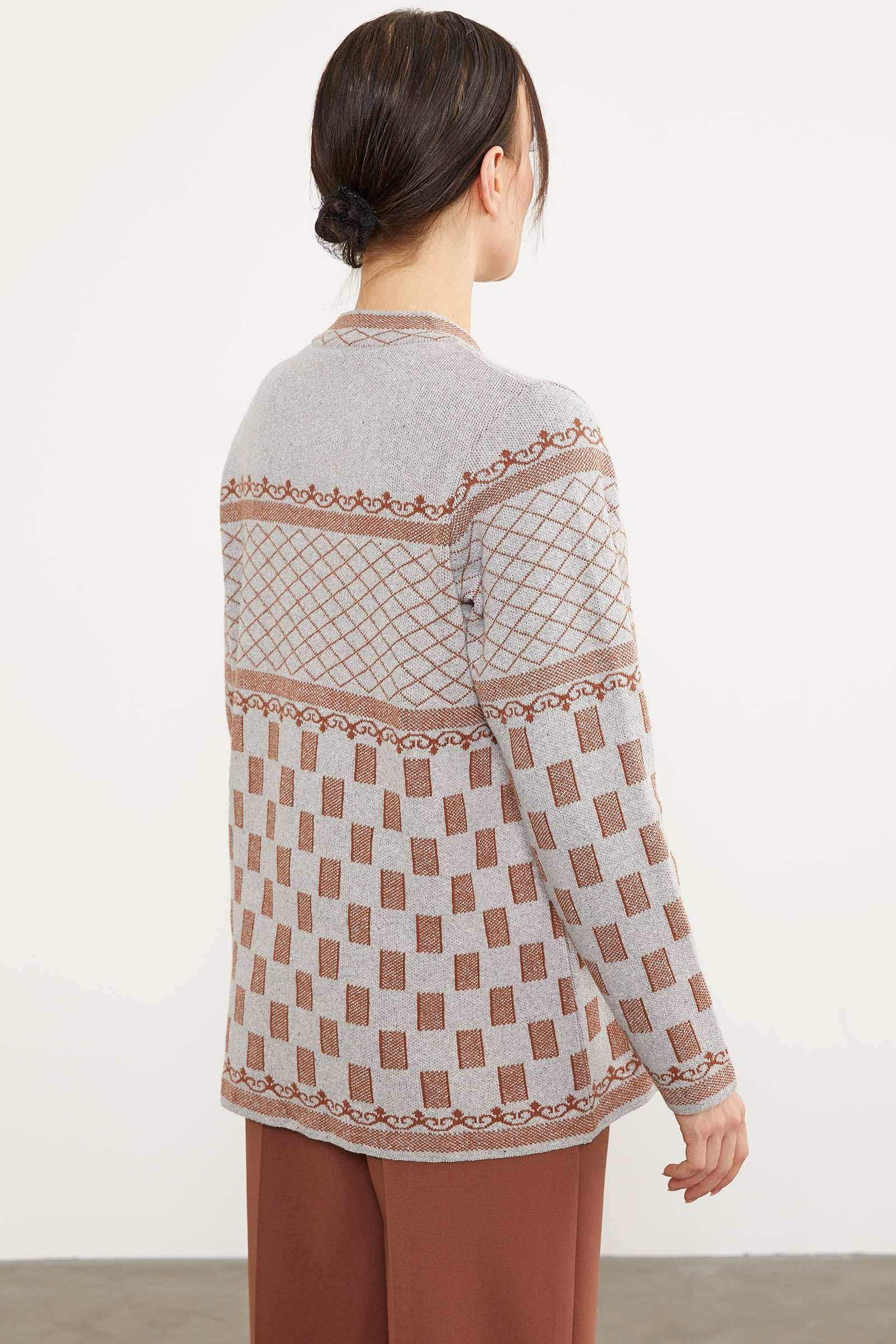 Dik Yaka Desenli Düğmeli Triko Hırka - Açık Gri (4) Sementa