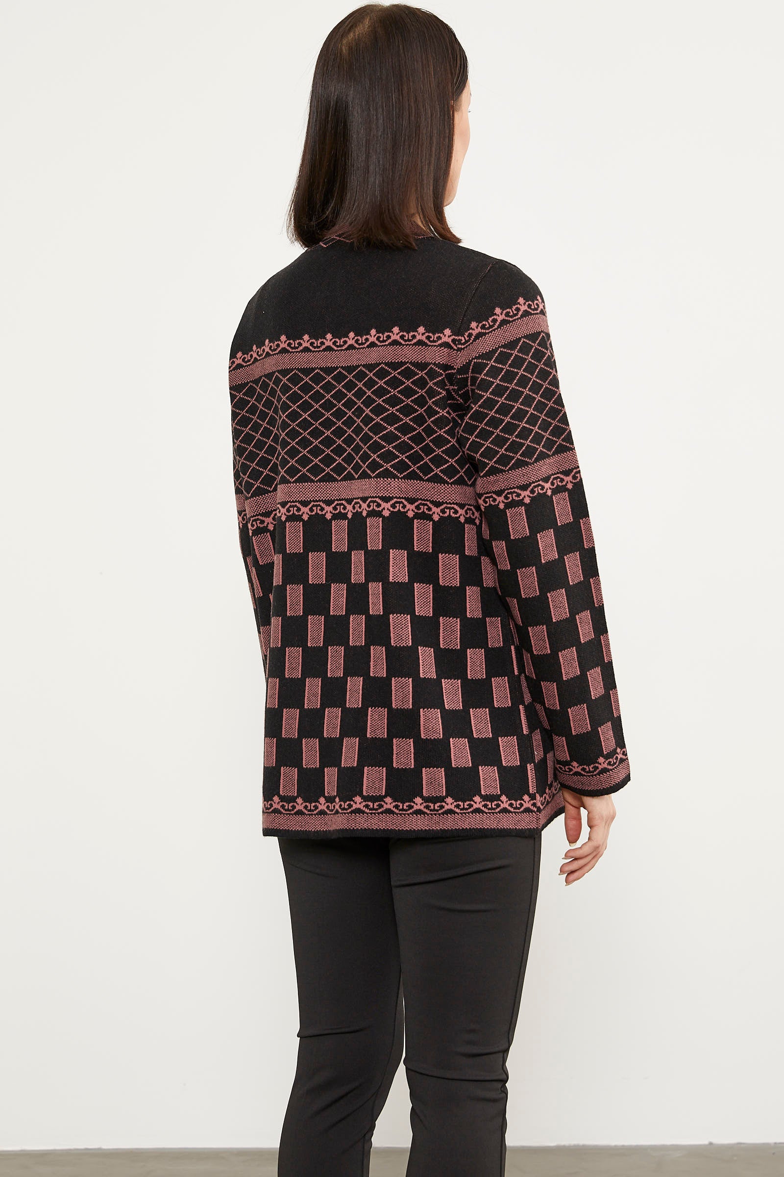 Dik Yaka Desenli Düğmeli Triko Hırka - Siyah (7) Sementa