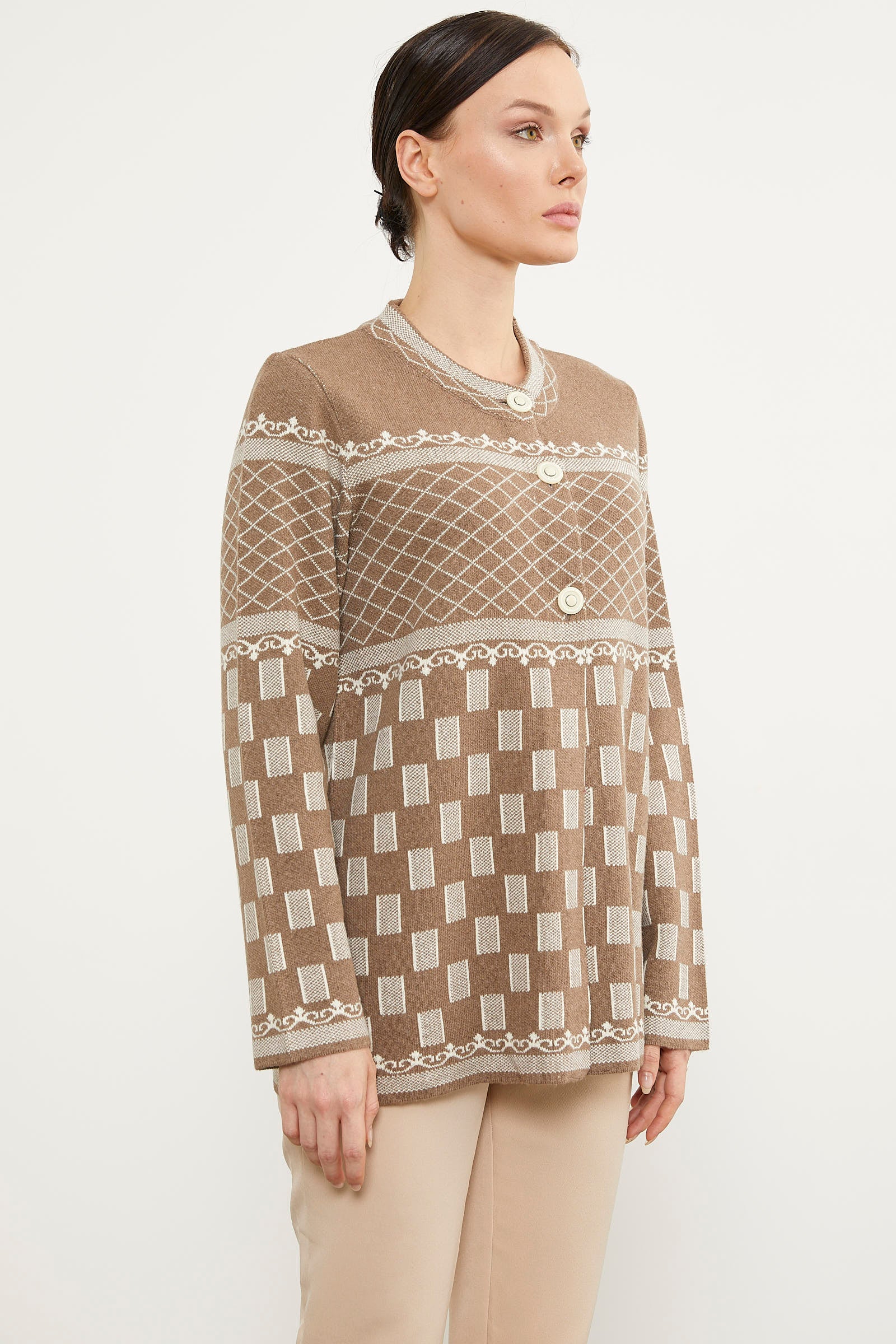 Dik Yaka Desenli Düğmeli Triko Hırka - Sütlü Kahve (5) Sementa