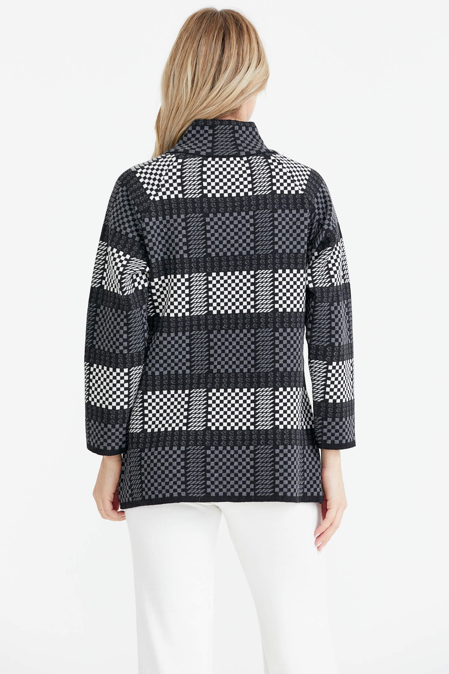 Dik Yaka Düğmeli Dama Desenli Triko Hırka - Siyah (4) Sementa