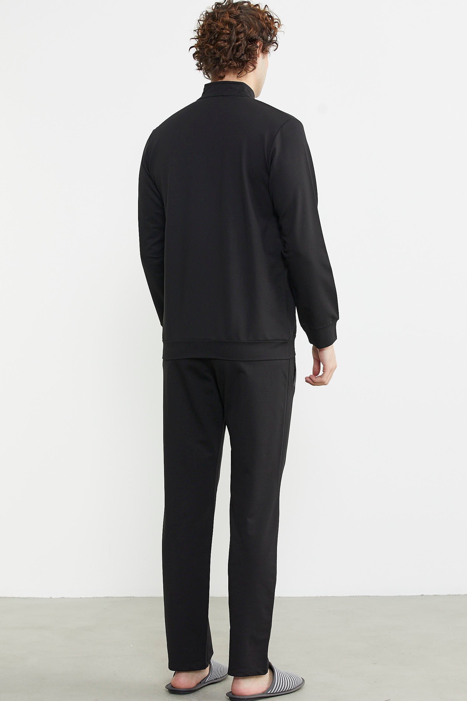 Dik Yaka Fermuarlı Eşofman Takım - Siyah - Sementa