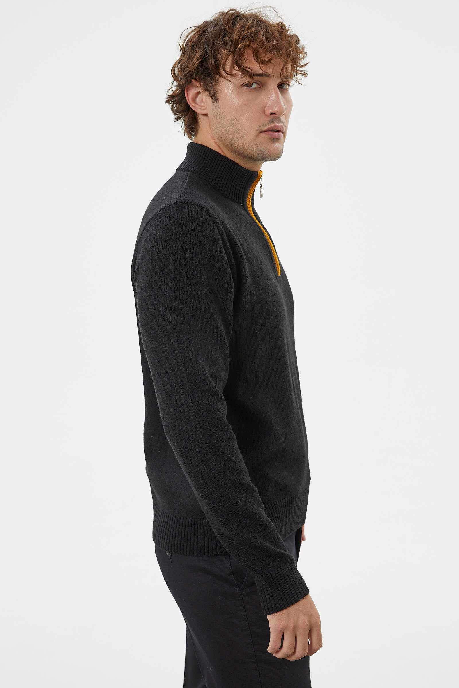 Dik Yaka Fermuarlı Triko Kazak - Siyah (3) Sementa