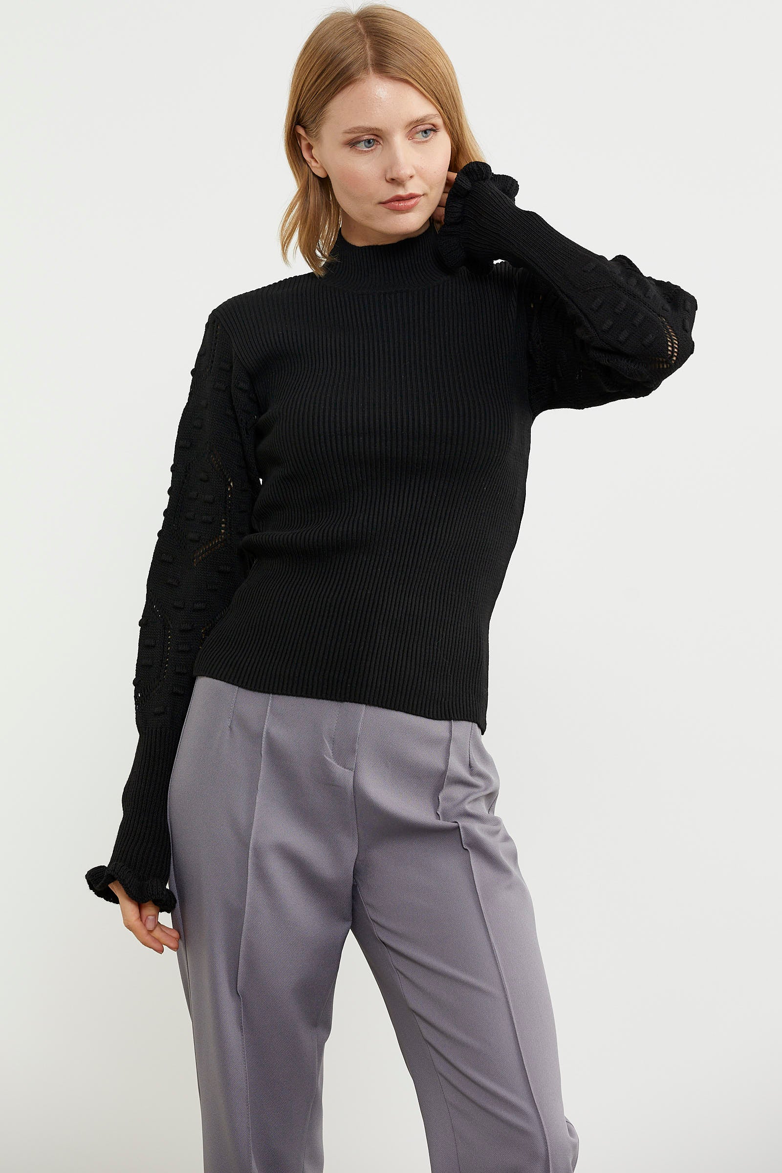 Dik Yaka Kol Detaylı Triko Kazak - Siyah (4) Sementa