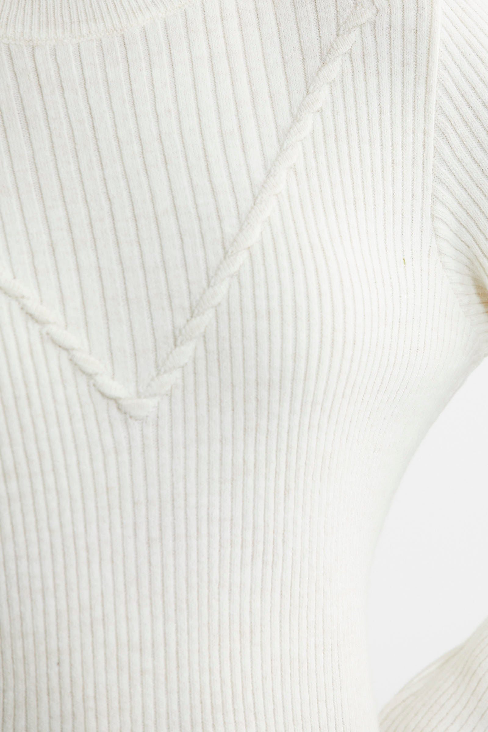 Dik Yaka Motifli Triko Kazak - Kemik - Sementa