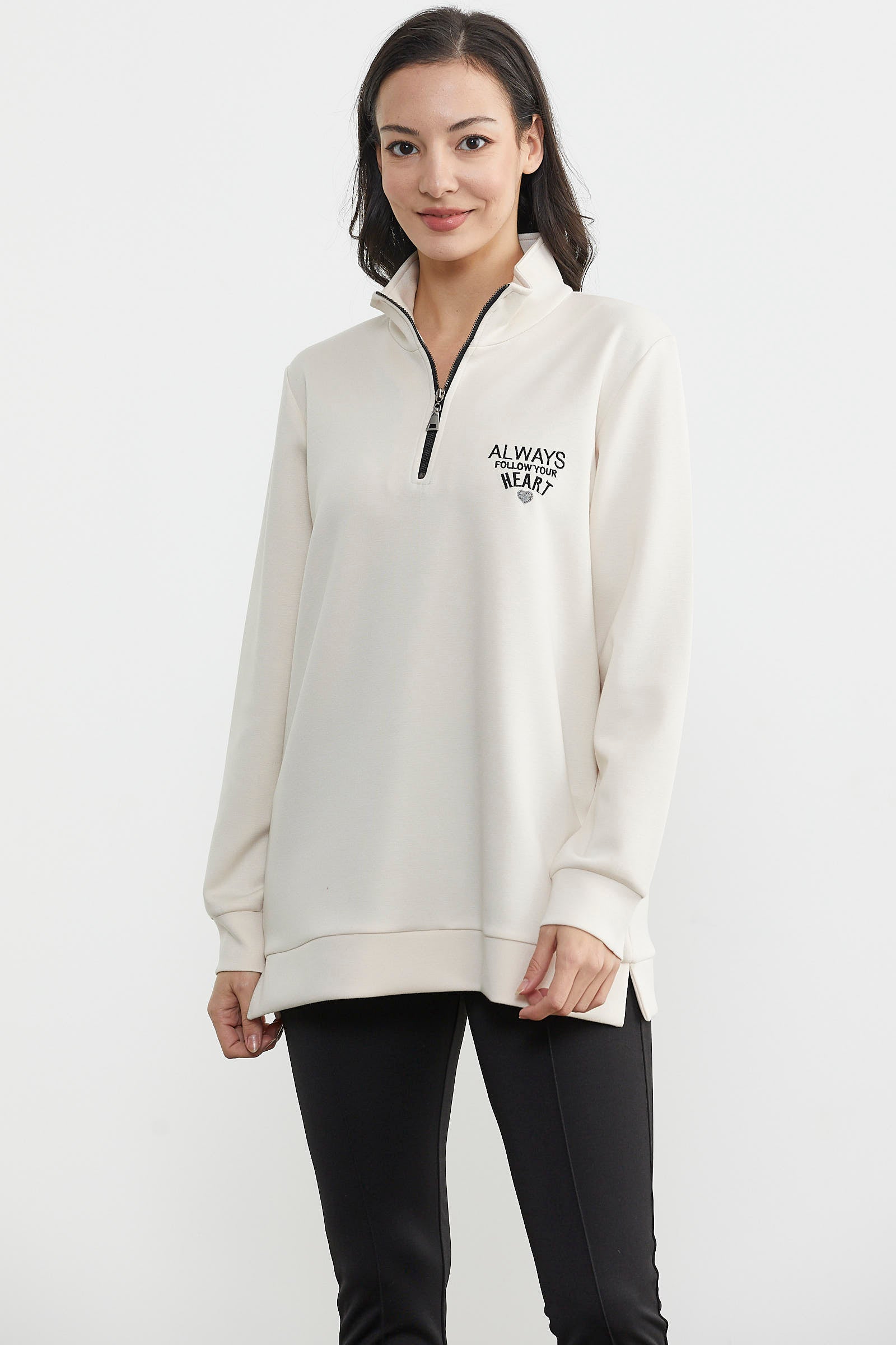 Dik Yaka Yarım Fermuarlı Sweatshirt - Bej (1) Sementa