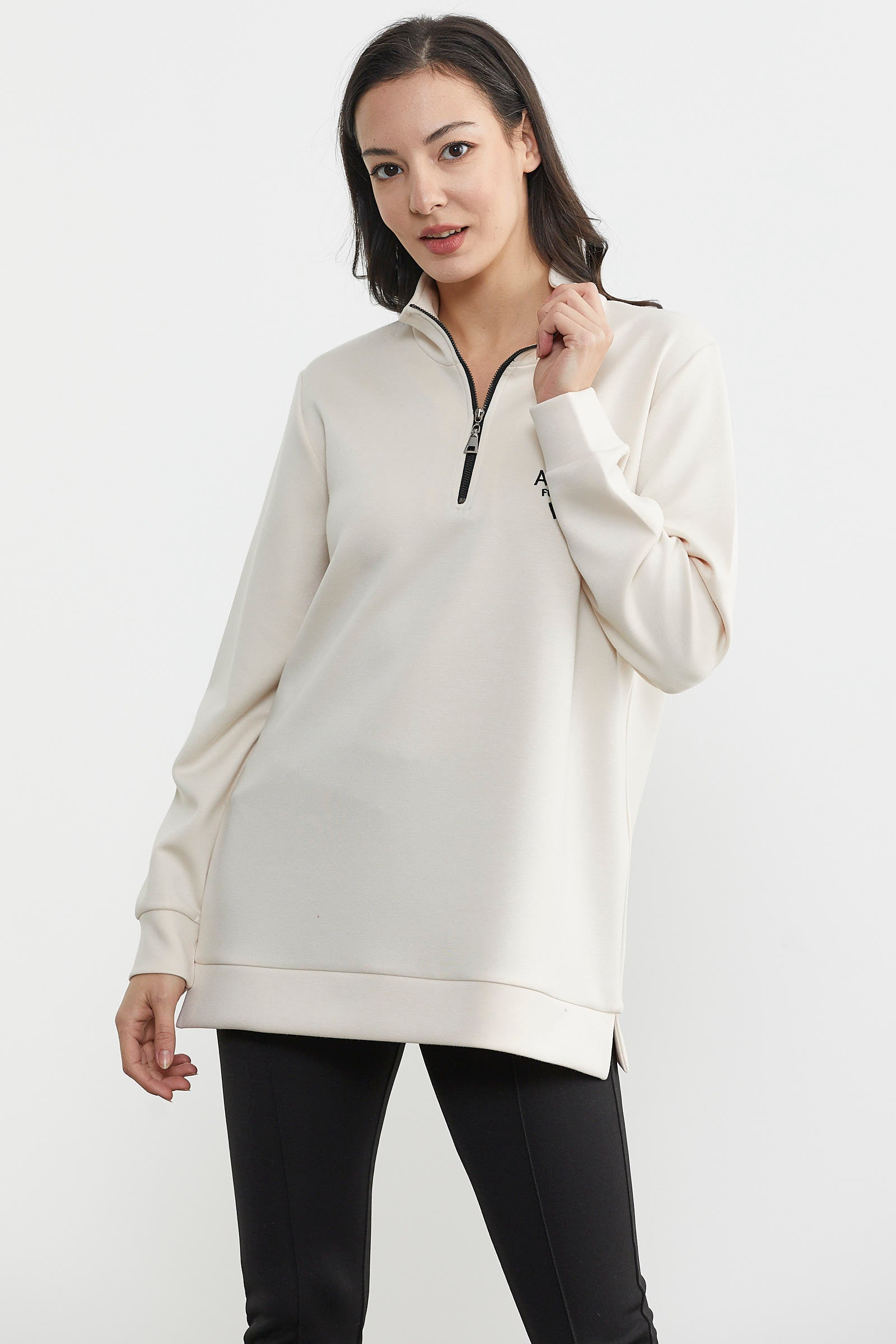 Dik Yaka Yarım Fermuarlı Sweatshirt - Bej (3) Sementa