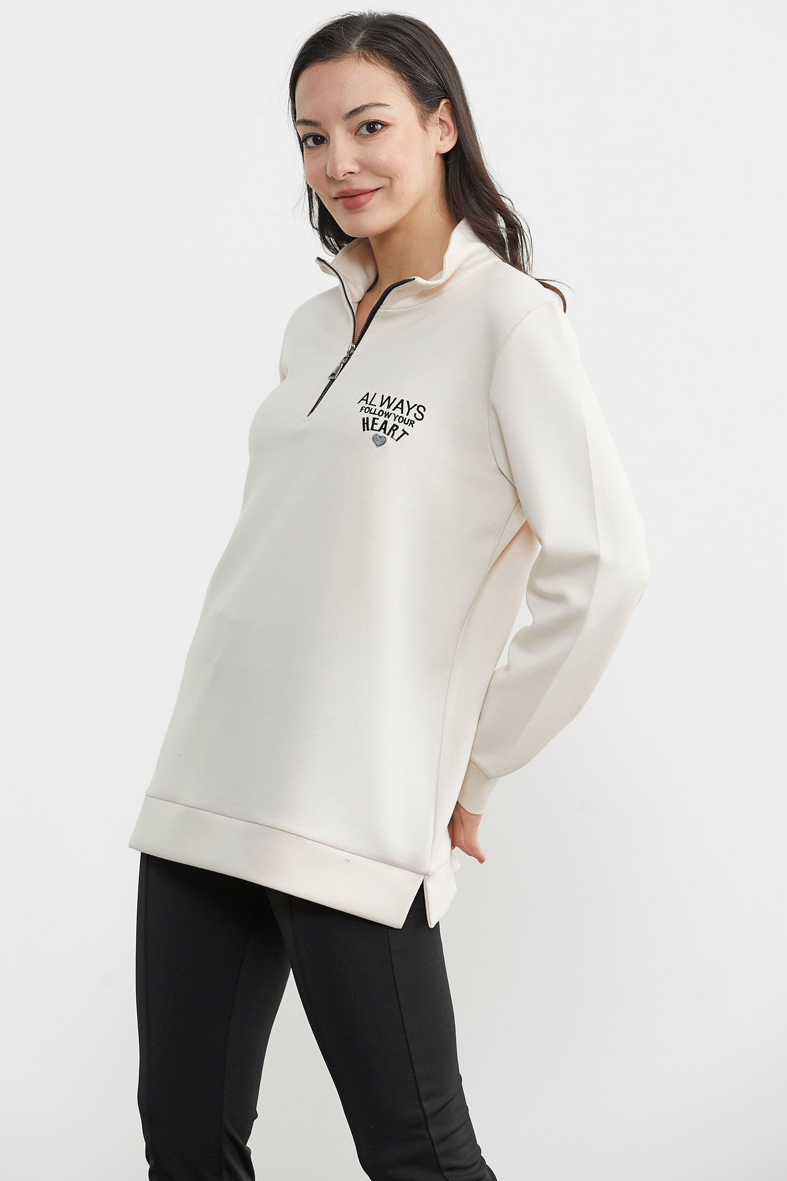 Dik Yaka Yarım Fermuarlı Sweatshirt - Bej (5) Sementa