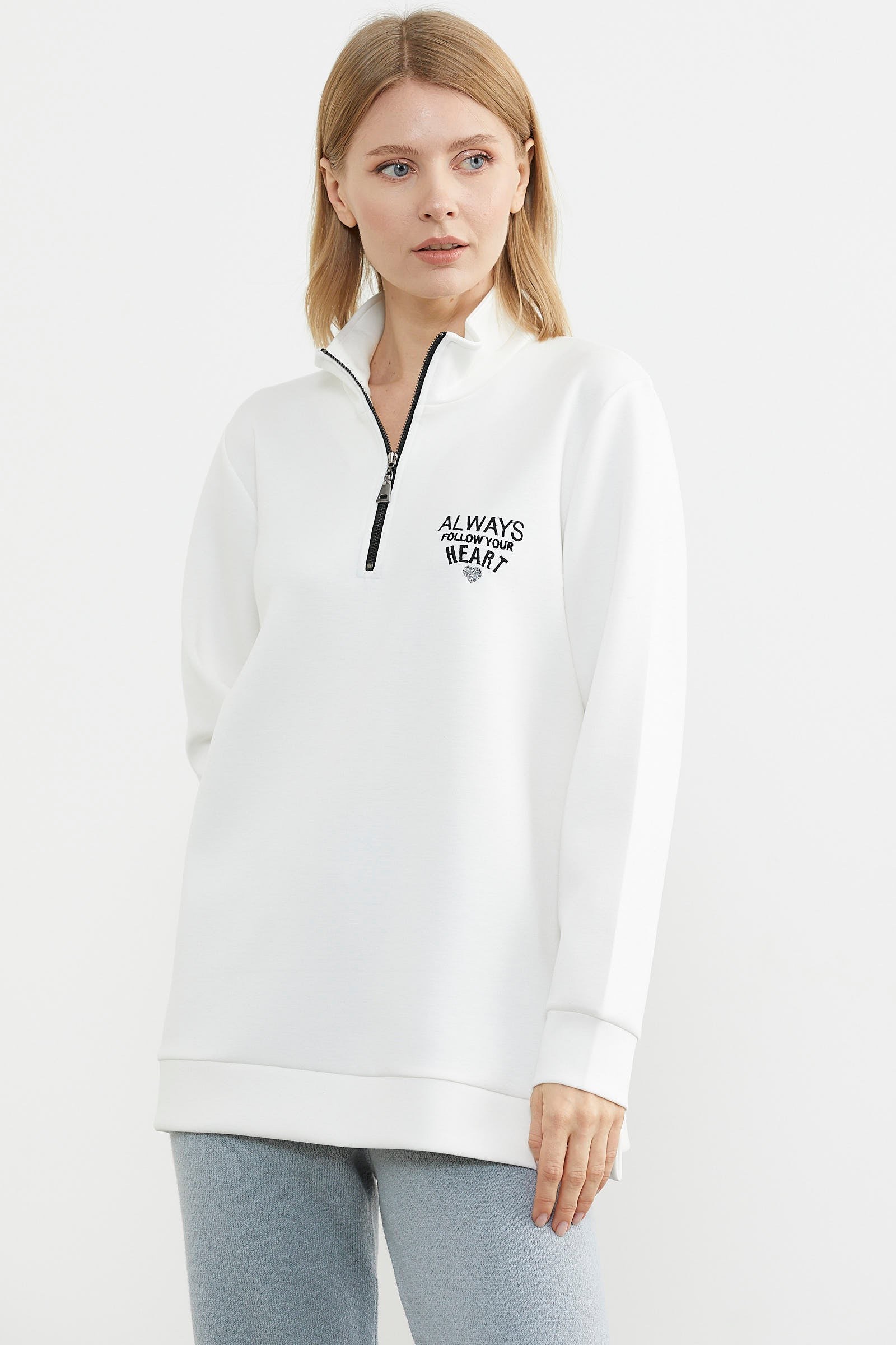 Dik Yaka Yarım Fermuarlı Sweatshirt - Ekru (4) Sementa