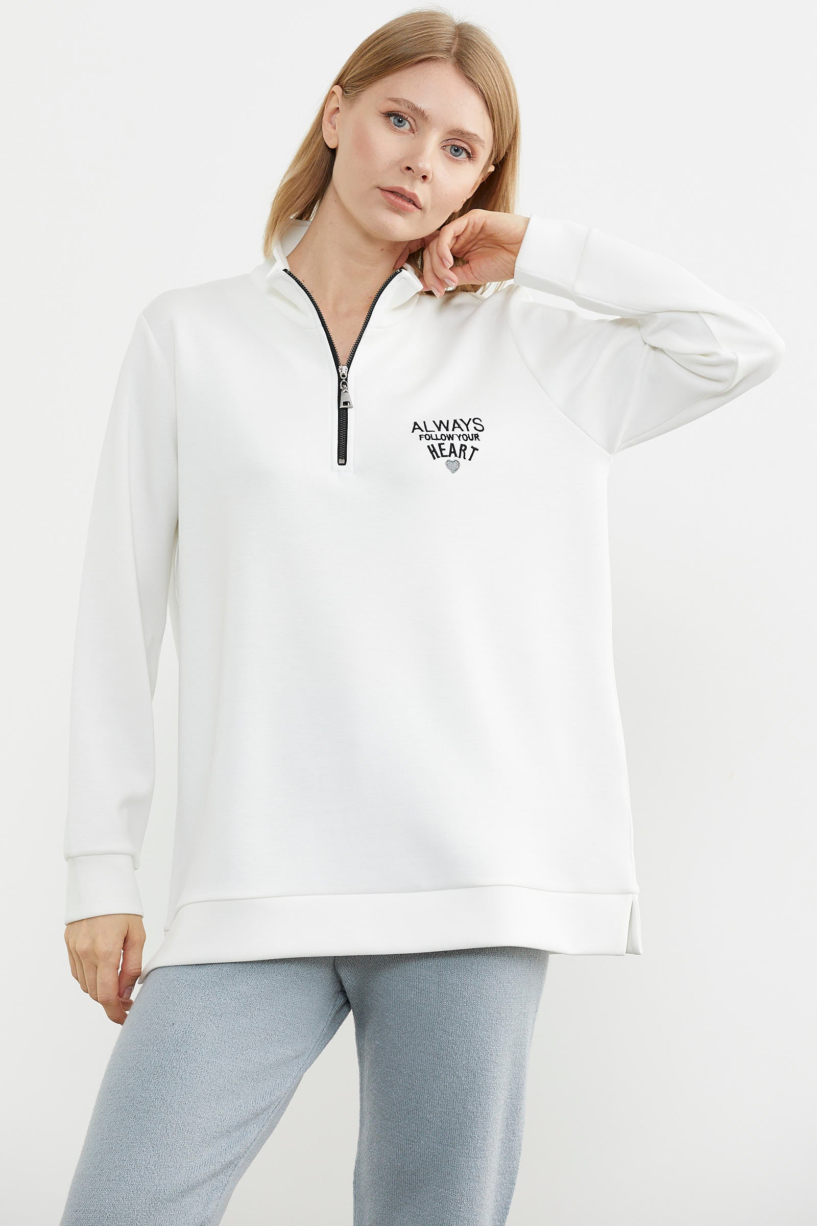 Dik Yaka Yarım Fermuarlı Sweatshirt - Ekru (5) Sementa