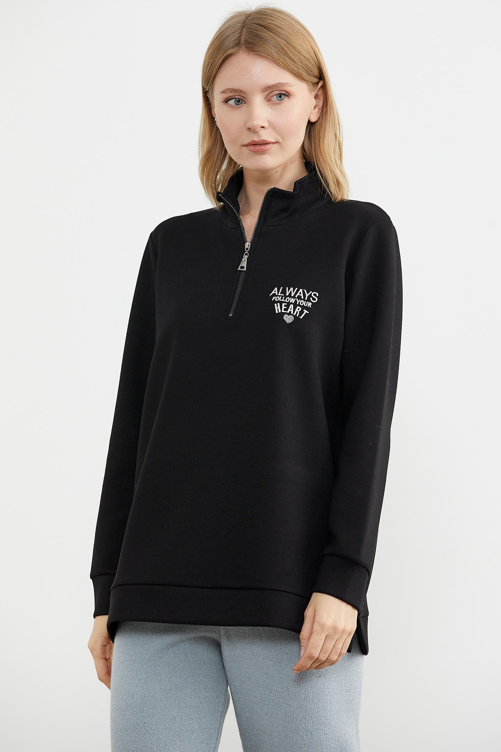 Dik Yaka Yarım Fermuarlı Sweatshirt - Siyah (5) Sementa