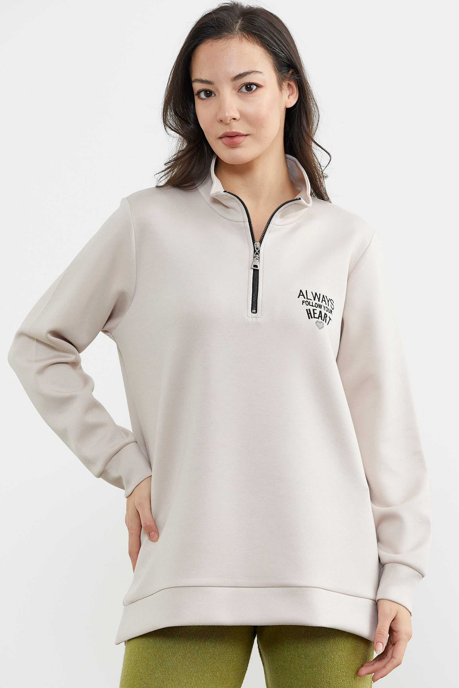 Dik Yaka Yarım Fermuarlı Sweatshirt - Taş (2) Sementa