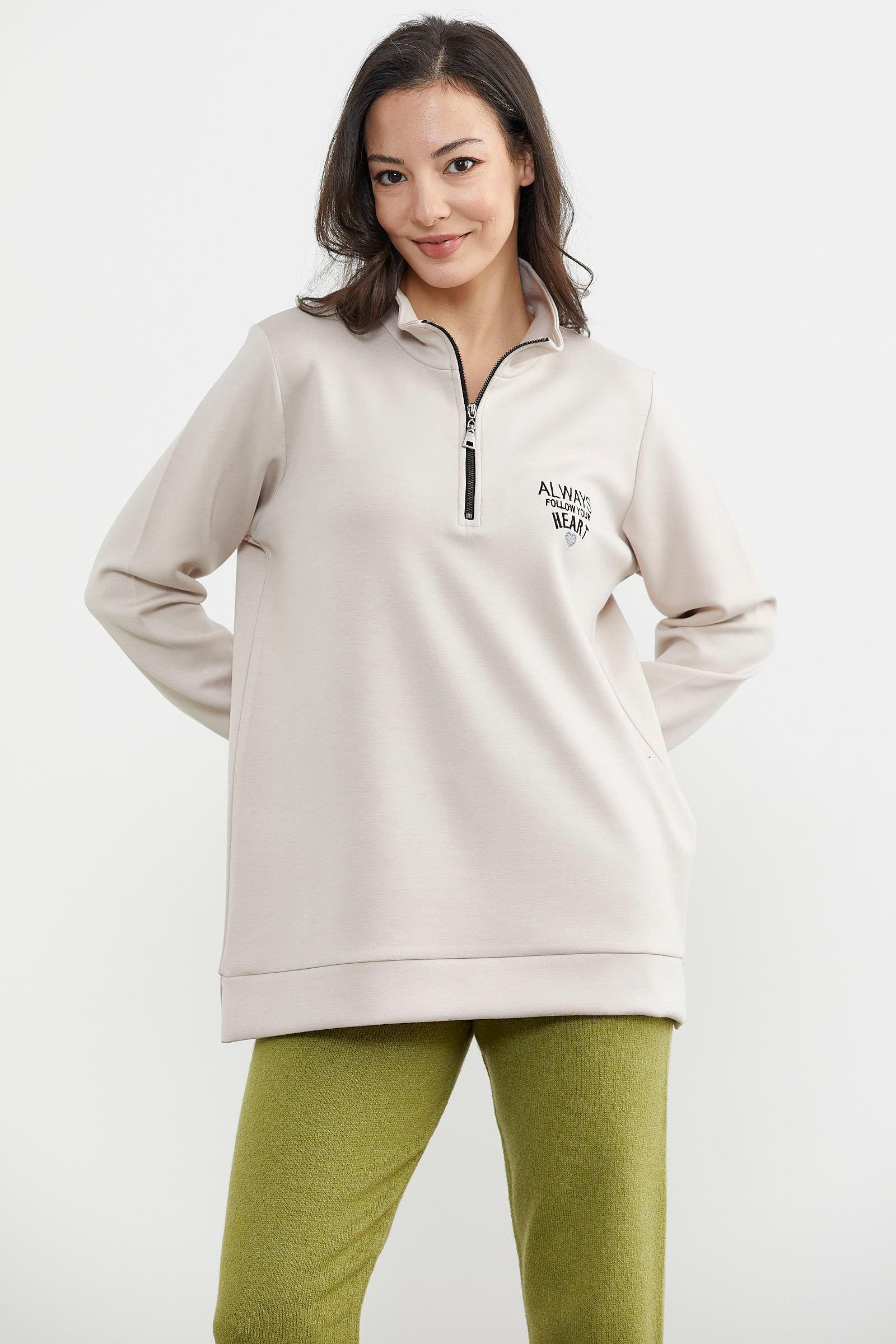 Dik Yaka Yarım Fermuarlı Sweatshirt - Taş (4) Sementa